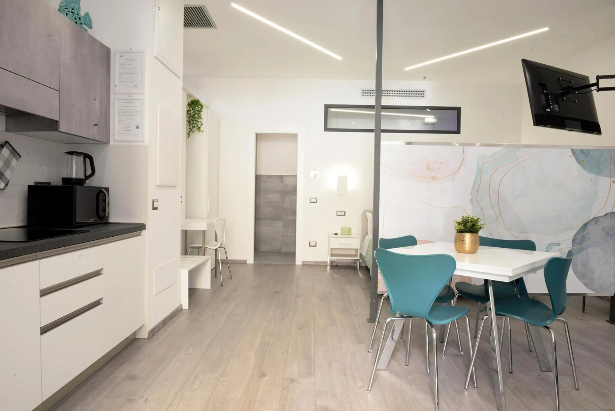 Kitchen or kitchenette in San Saba Street Apartment 52