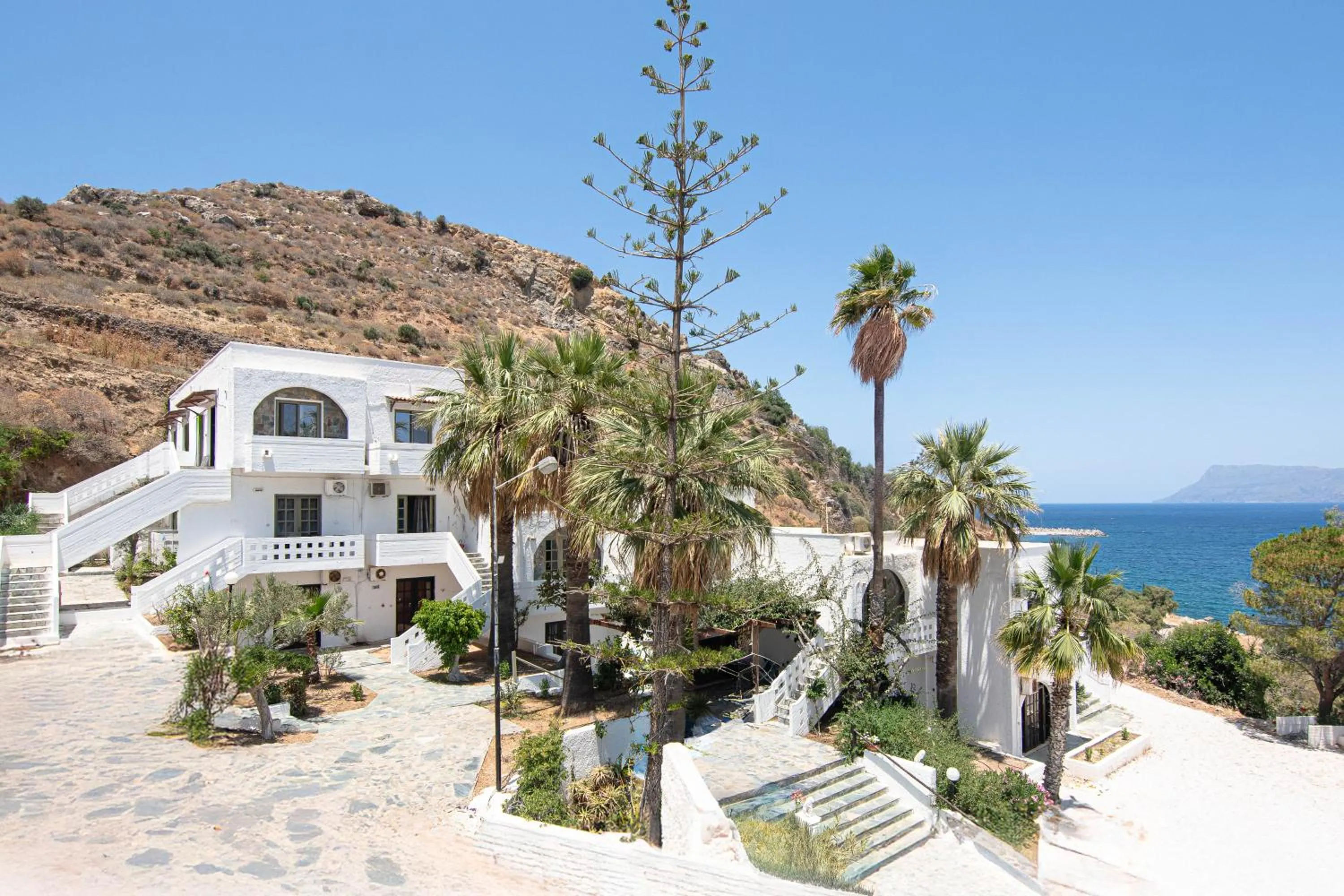 Property building in Delfini Apartments