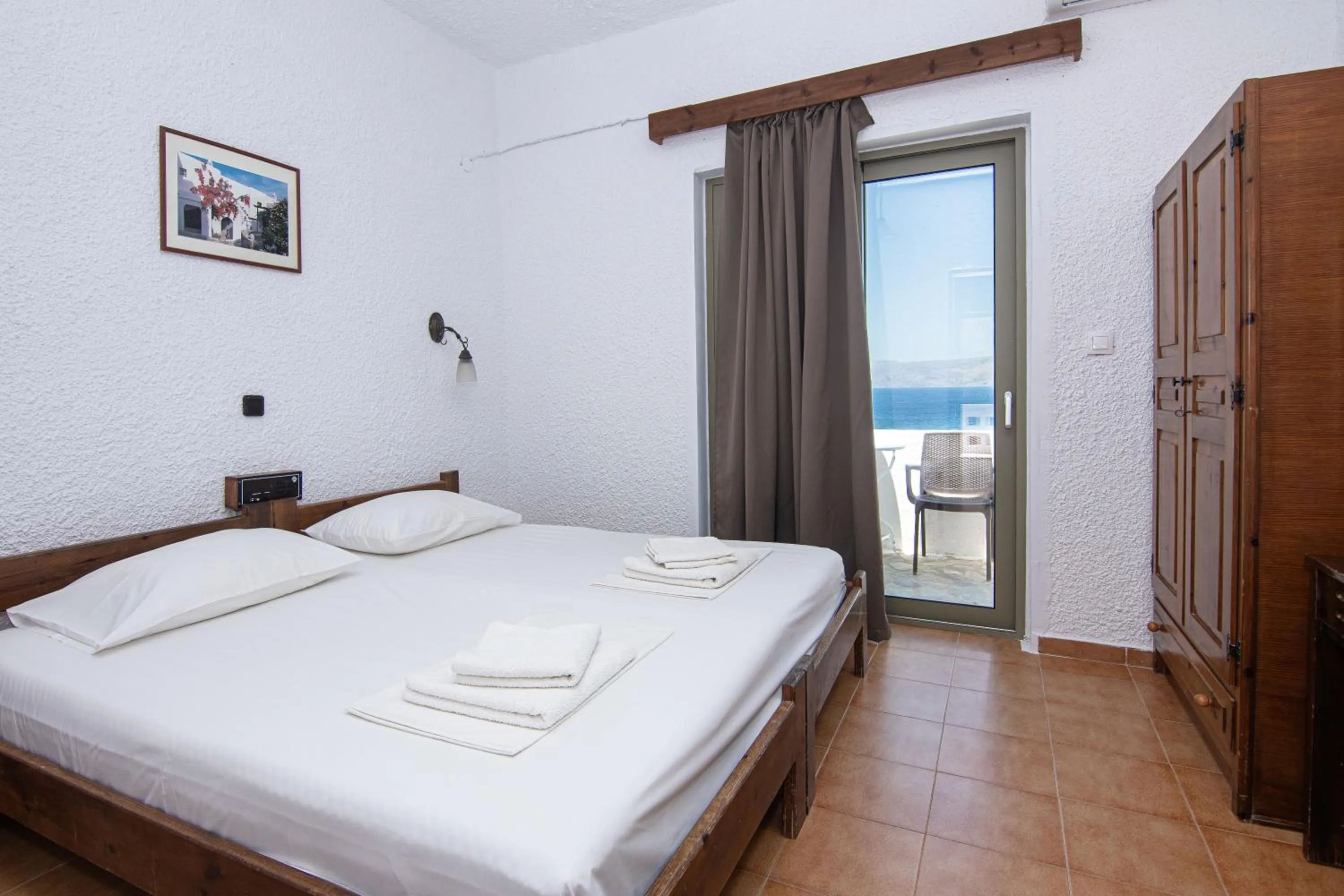 Bedroom, Bed in Delfini Apartments