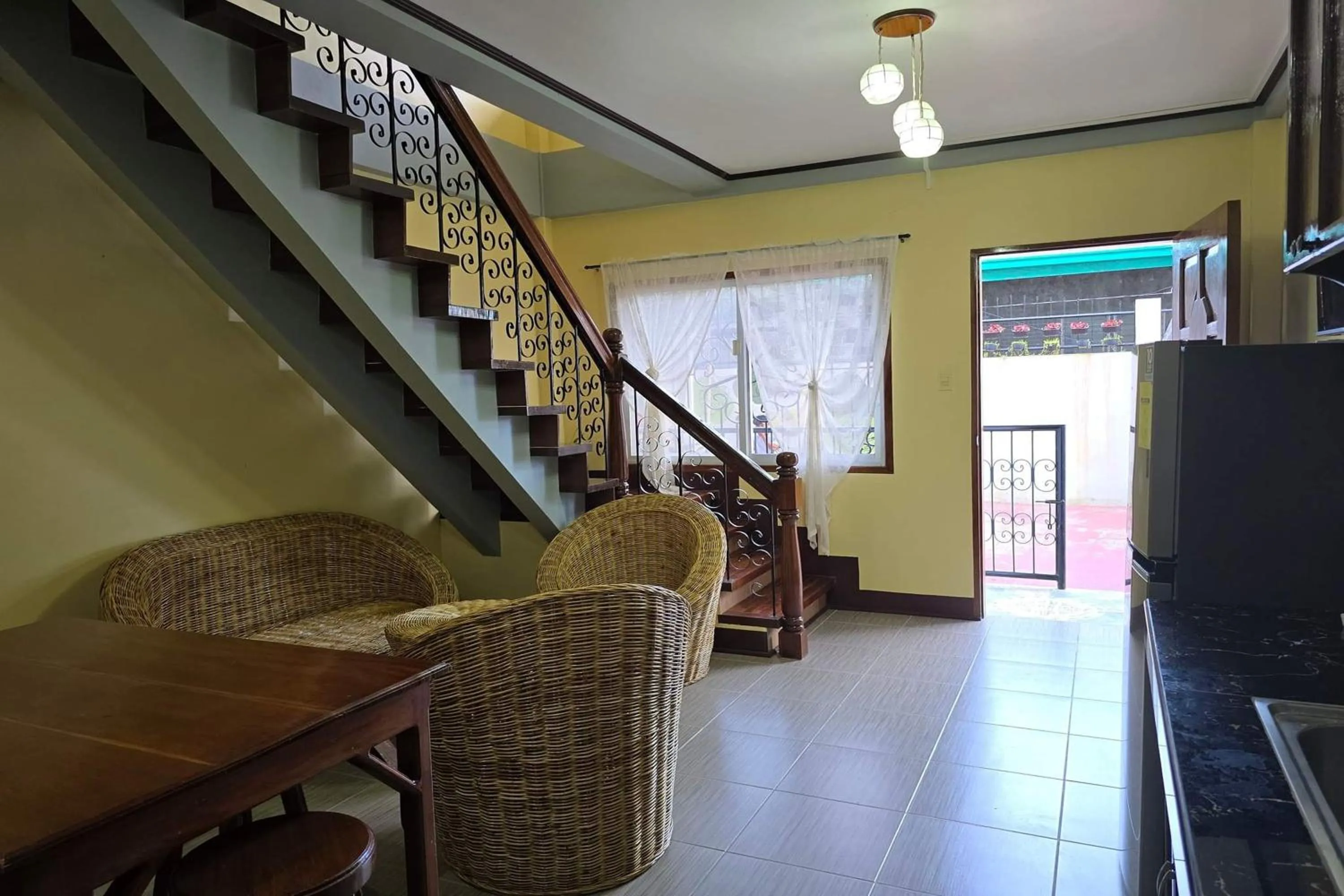 Living room in Nober Pension House City Center