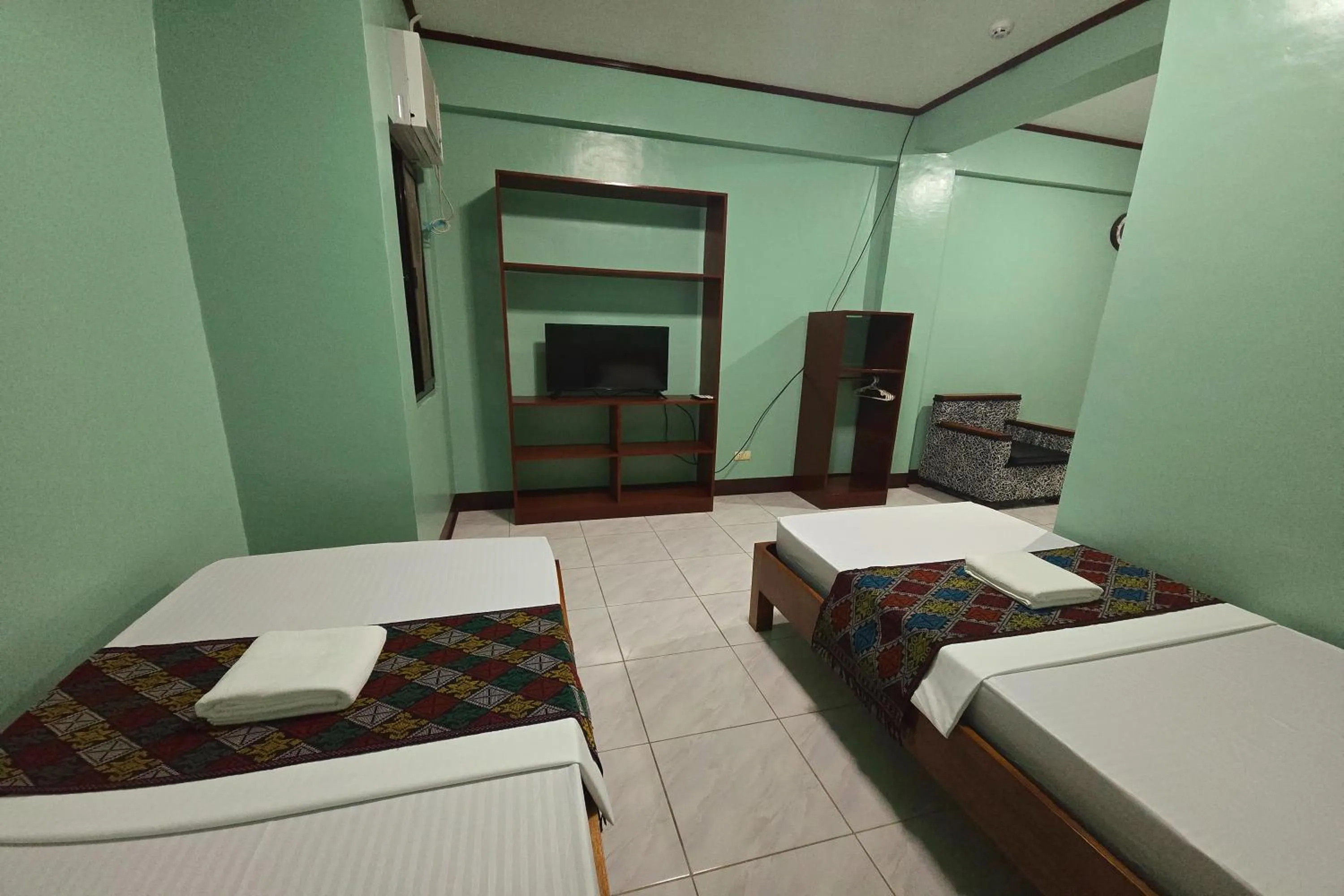 Bedroom, Bed in Nober Pension House City Center