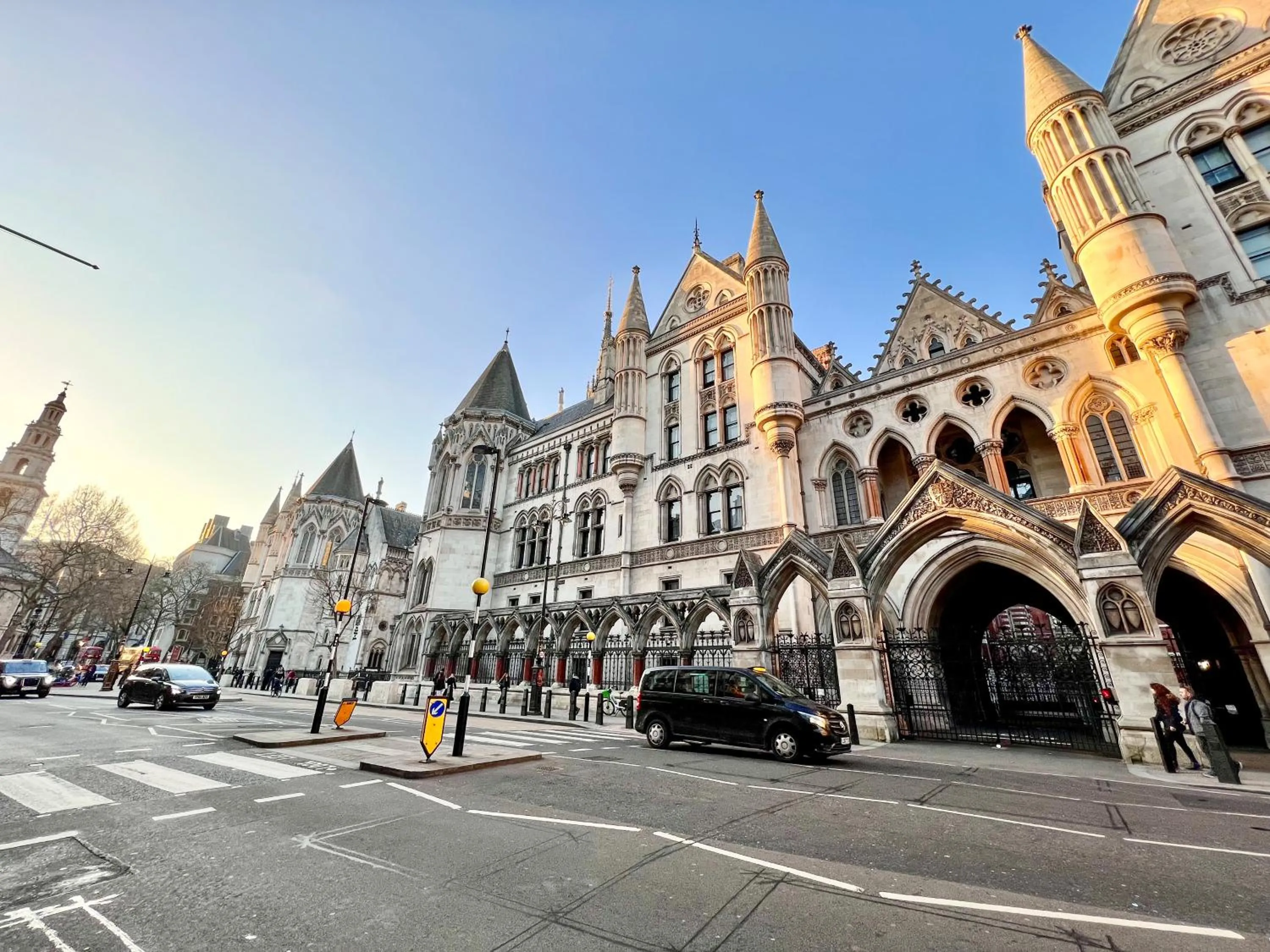 Deluxe Entire Apartment Between Covent Garden and St Pauls Cathedral