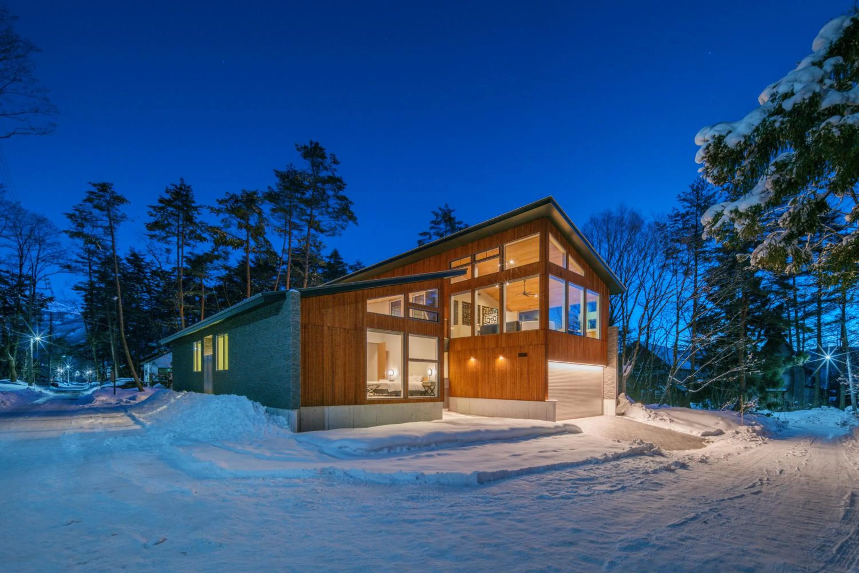 The Moo by The Hakuba Collection