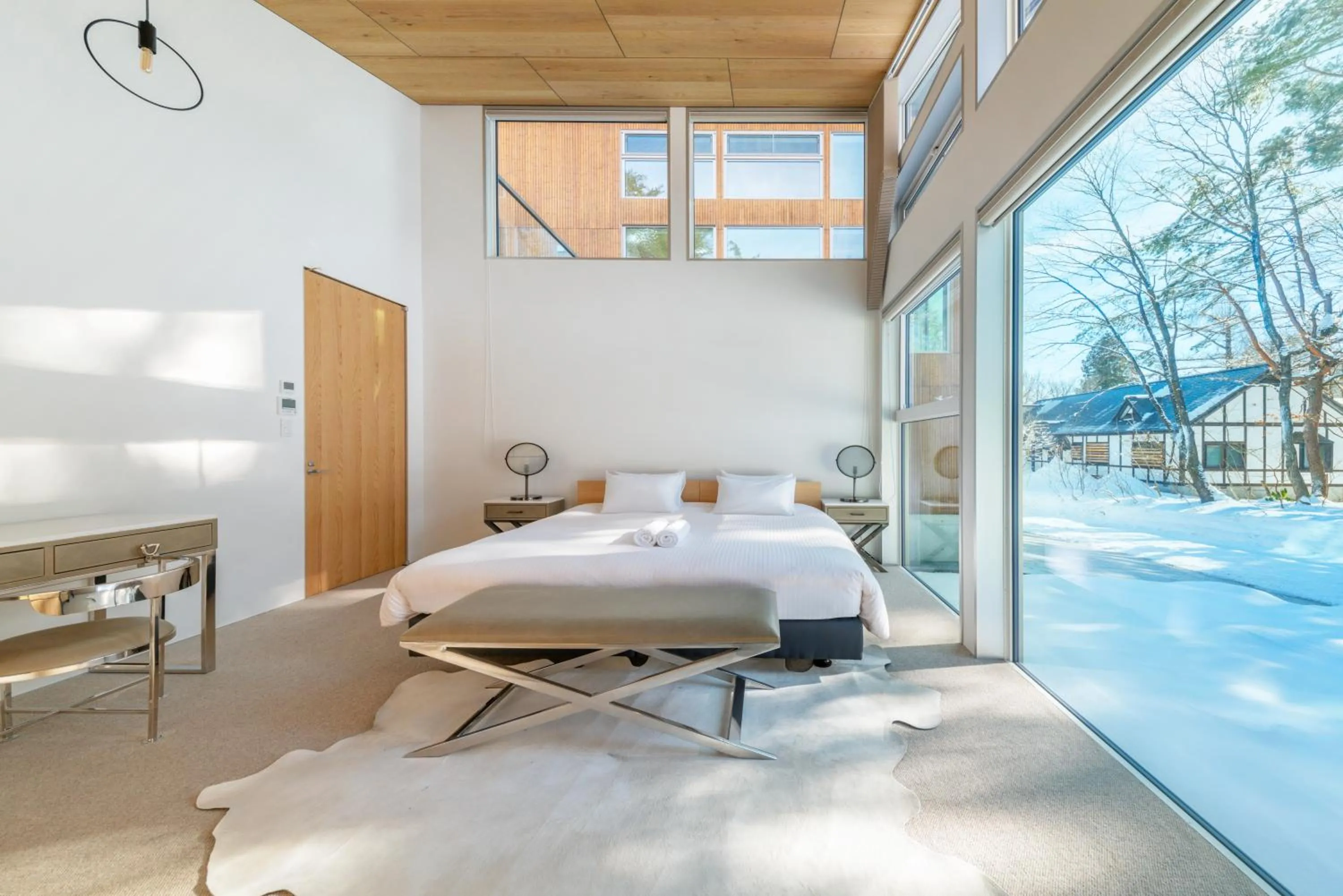 The Moo by The Hakuba Collection
