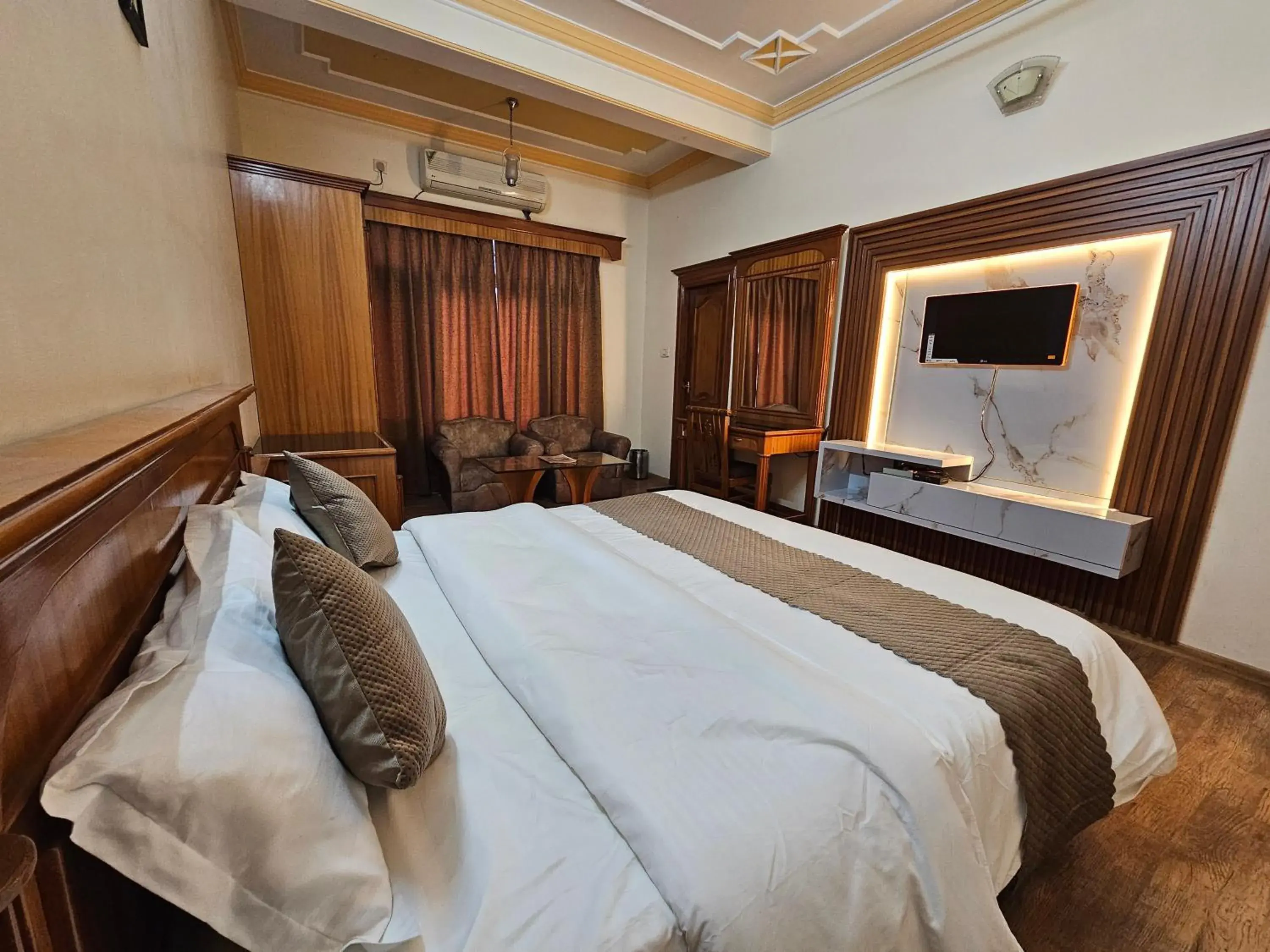 Bed in HOTEL CITY HEART Bed in HOTEL CITY HEART