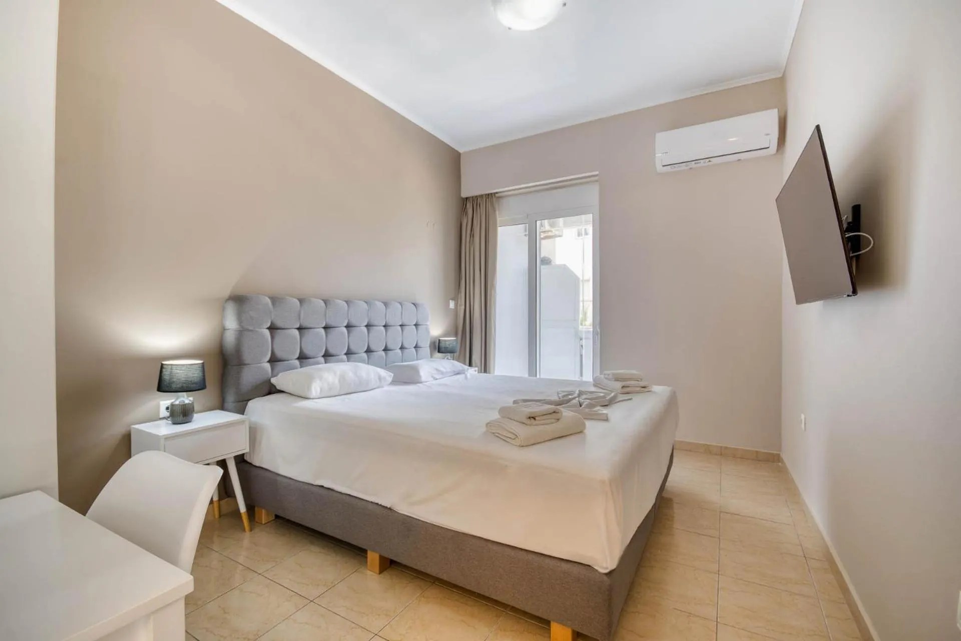 Bed in Rhodes Island Elli Beach Apartments