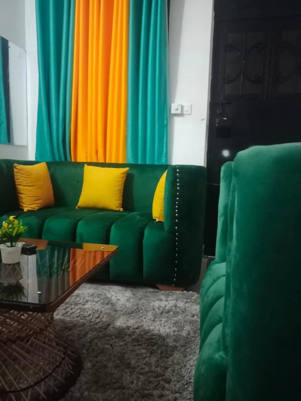 Royal Studio Apartment Royal Studio Apartment