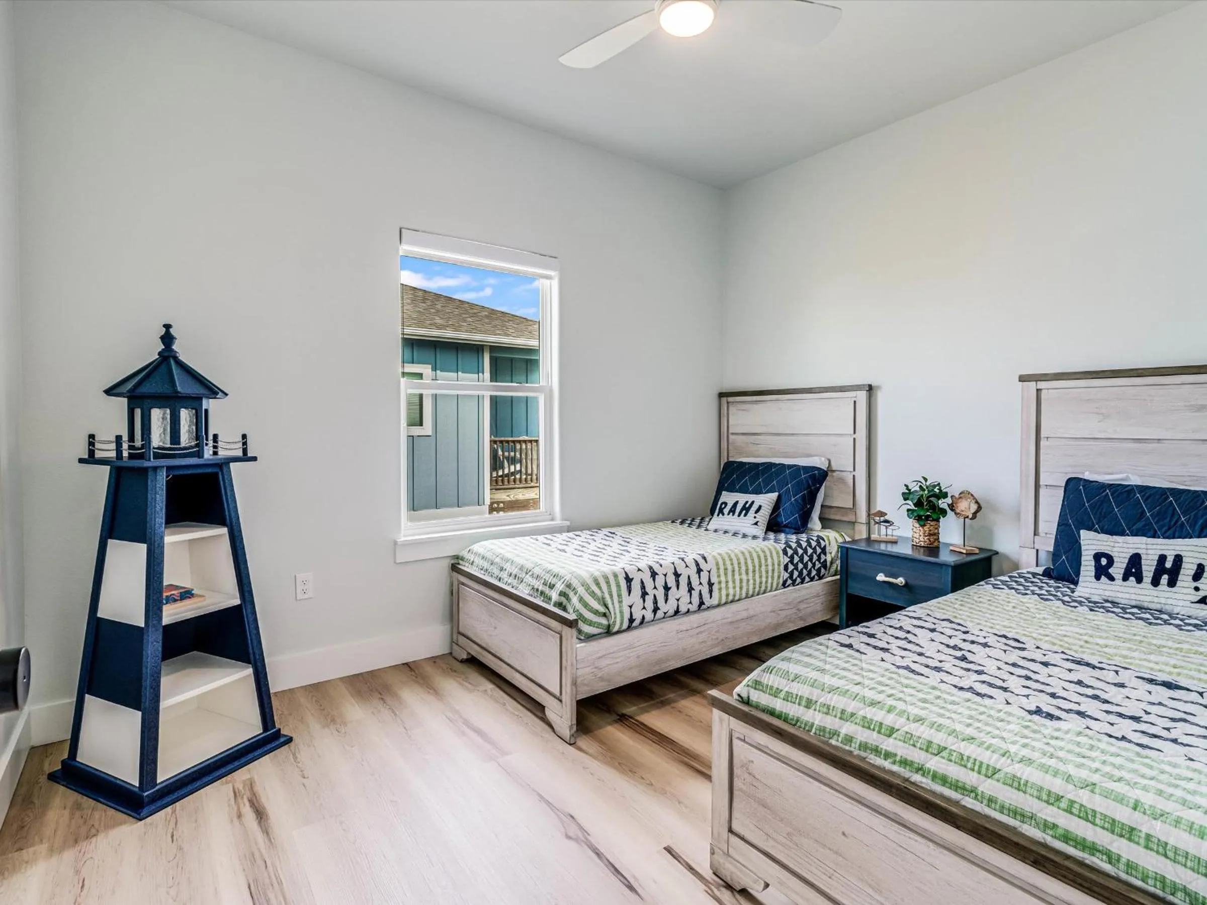 Other, Bed in Cove Harbor Beach House