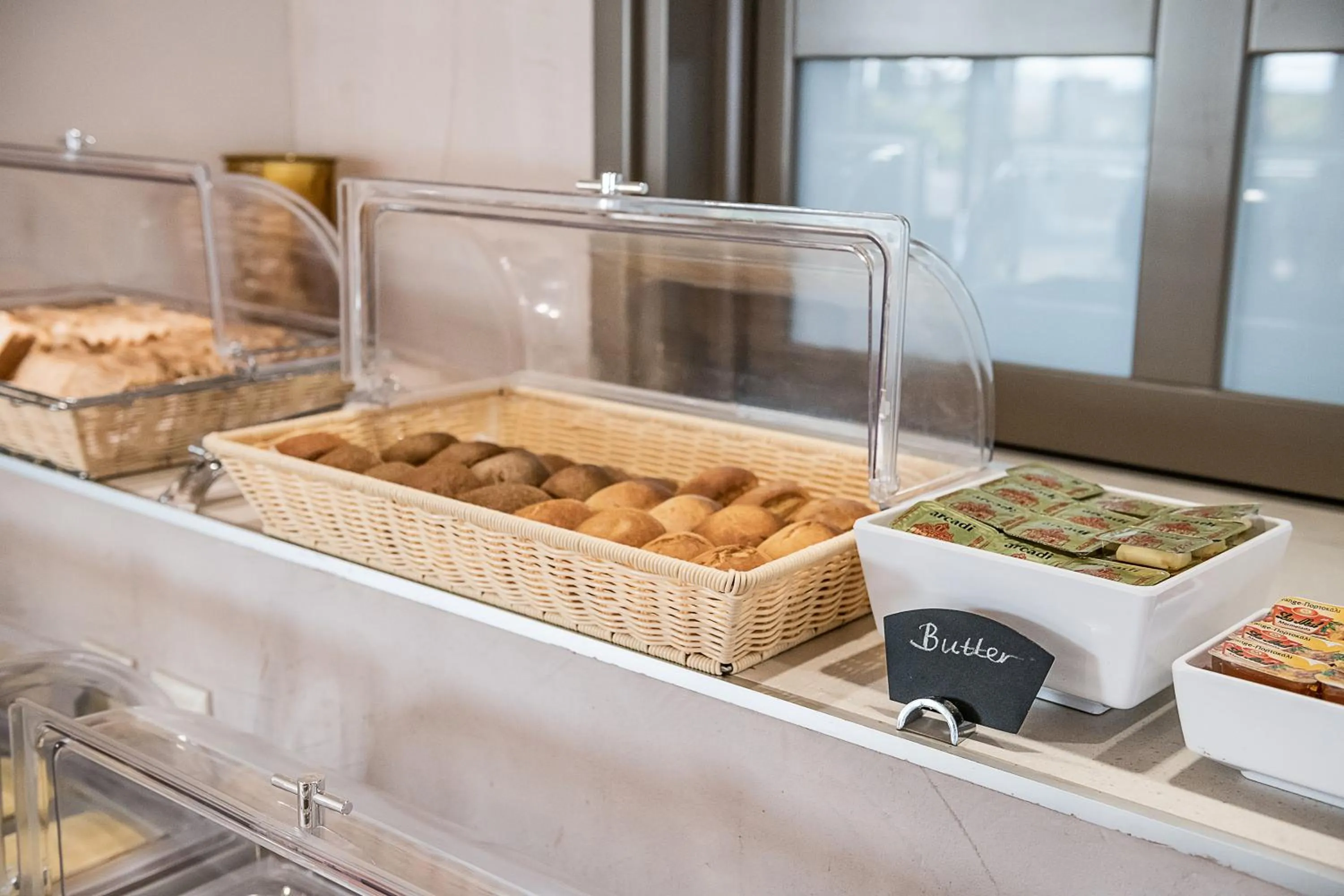 Buffet breakfast in Kavos Hotel & Suites