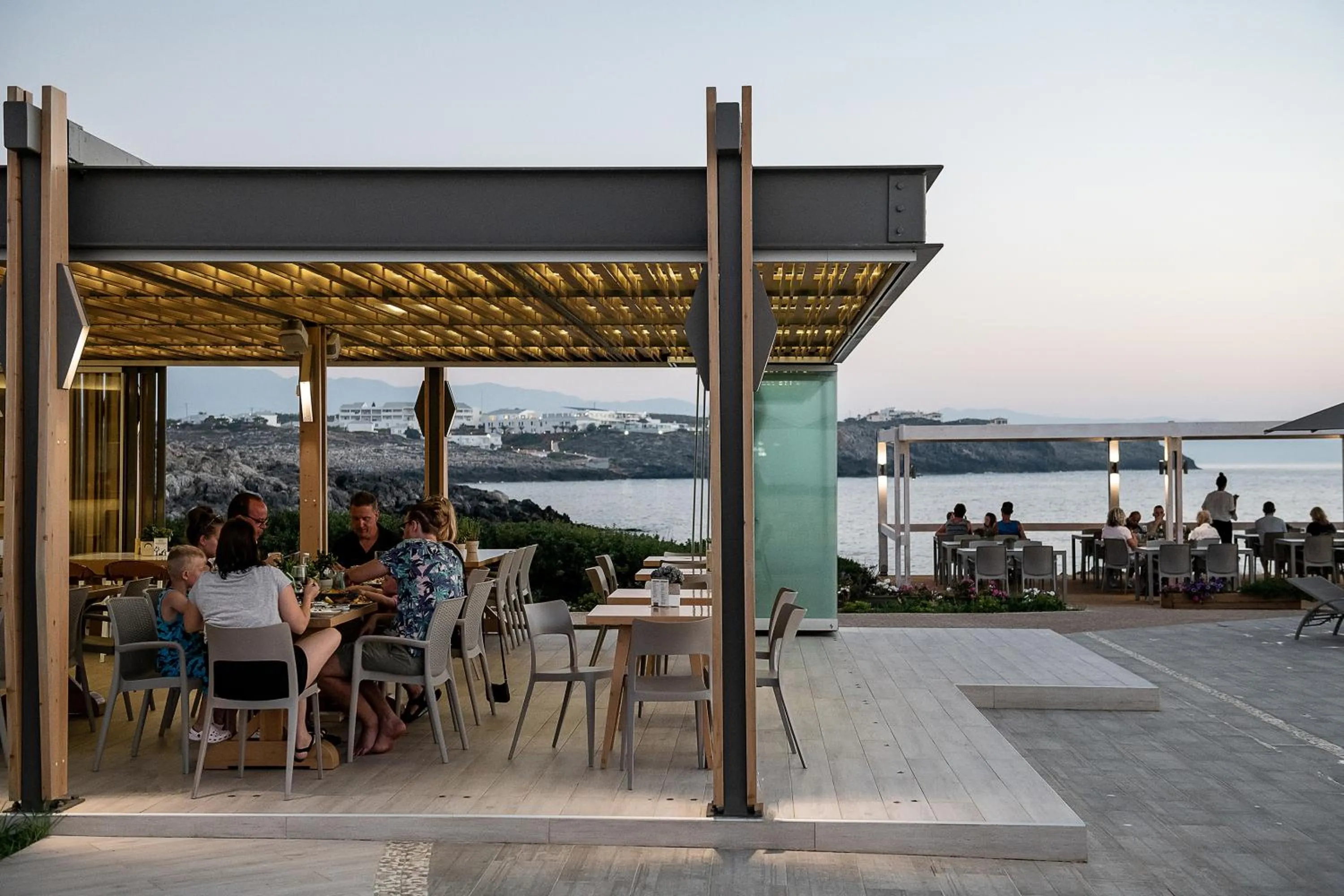 Lounge or bar in Kavos Hotel & Suites