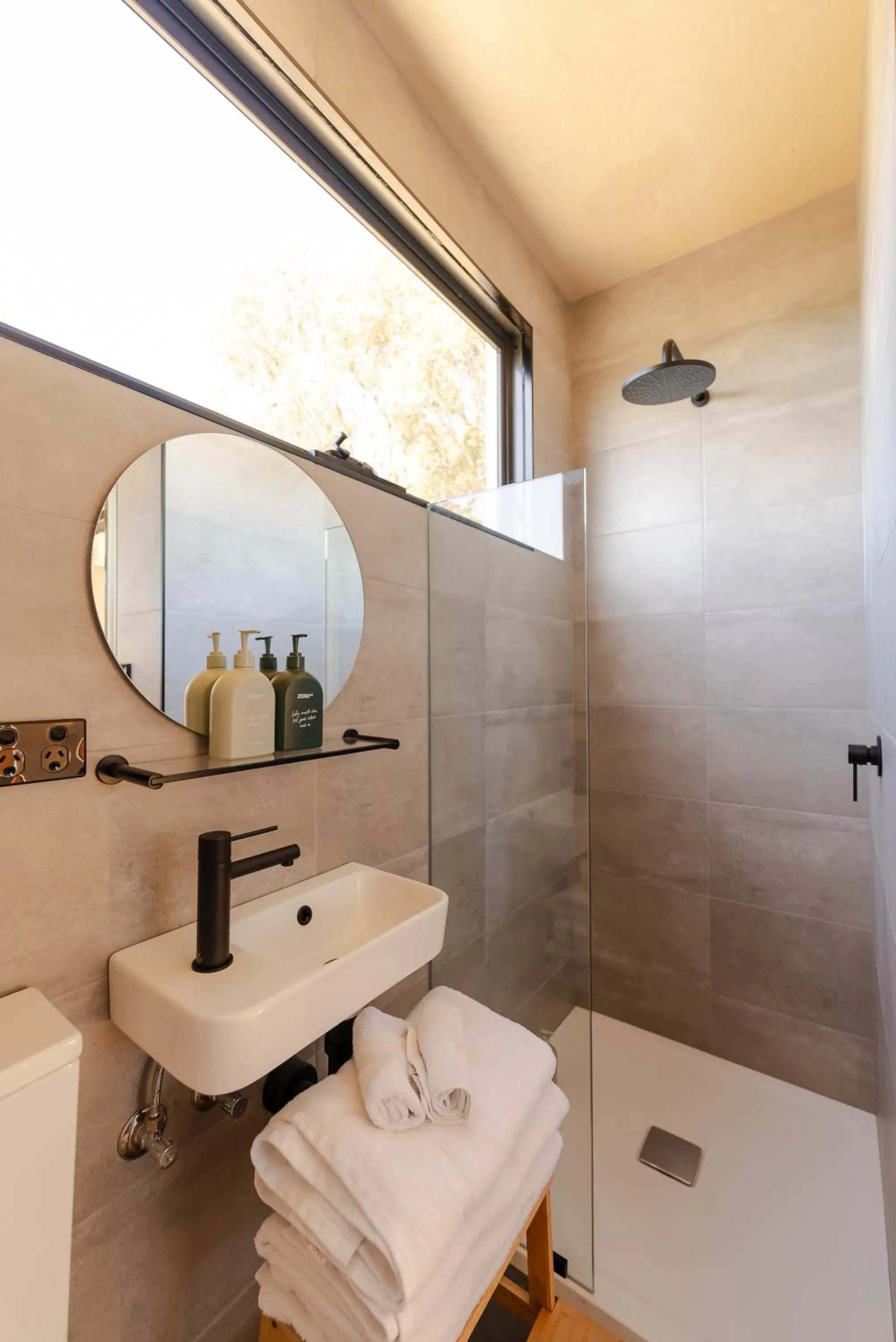 Shower in CABN McLaren Vale