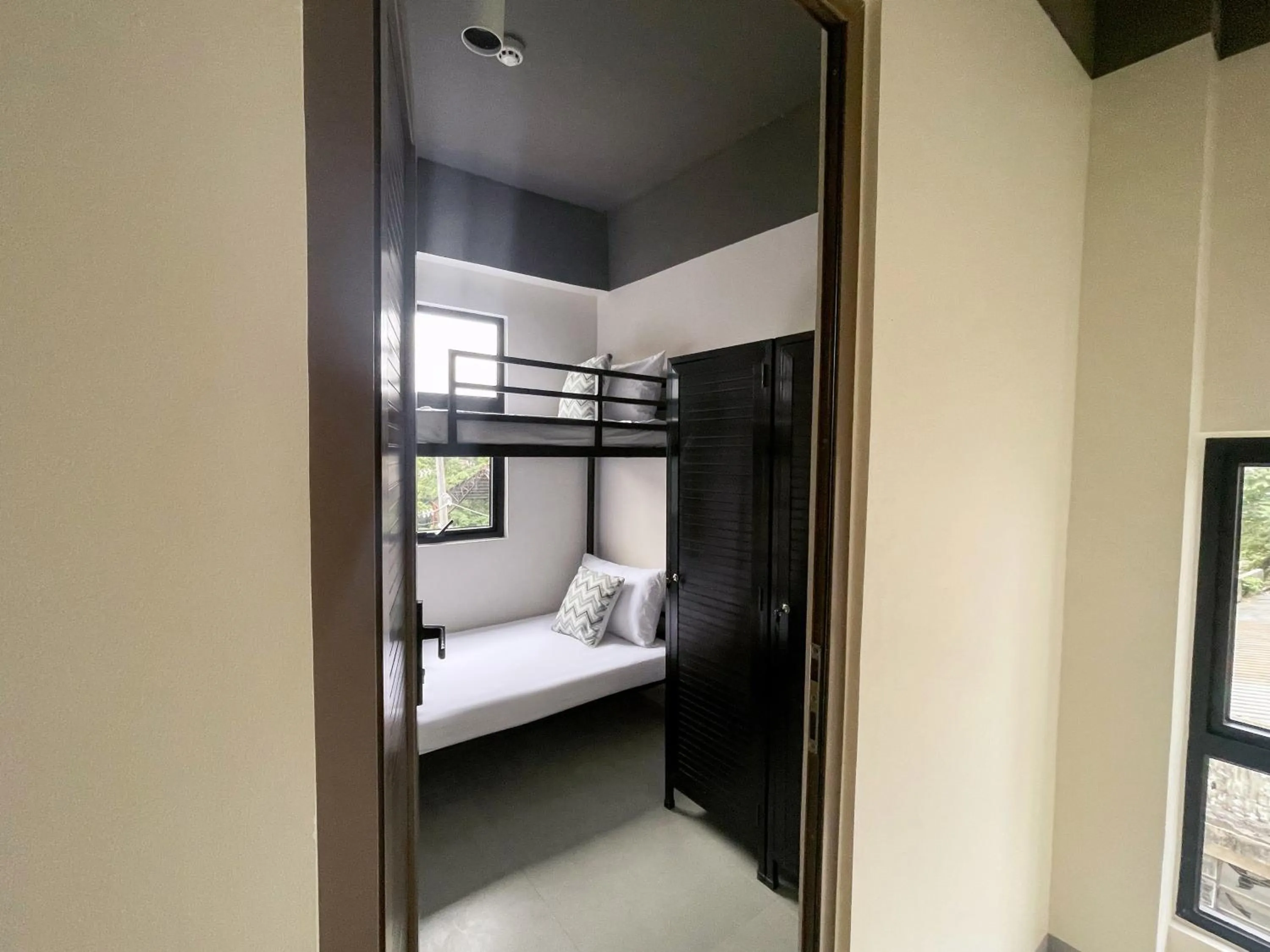 bunk bed, Bed in The Grid Co-Living Managed by HII