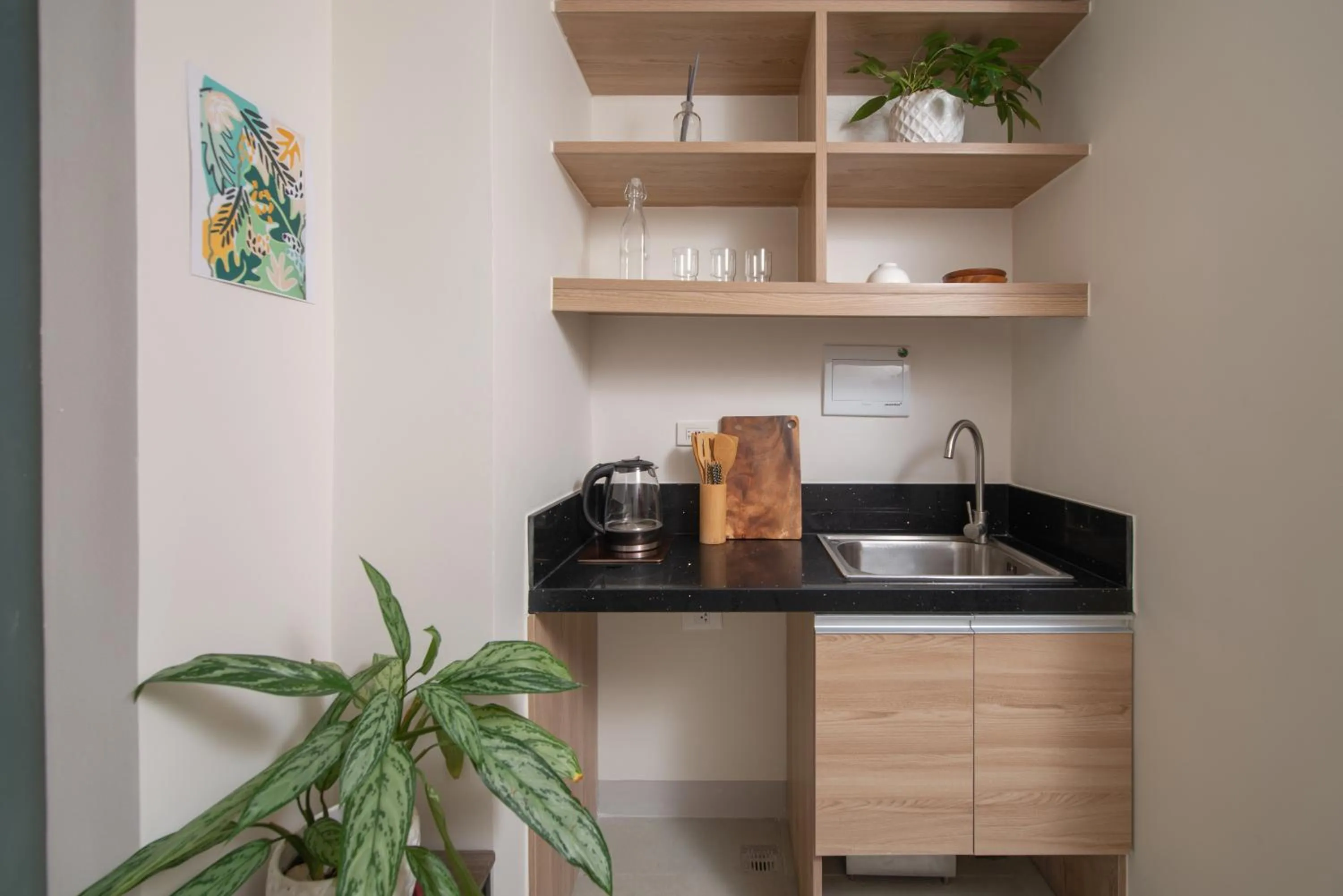 Kitchen or kitchenette in The Grid Co-Living Managed by HII