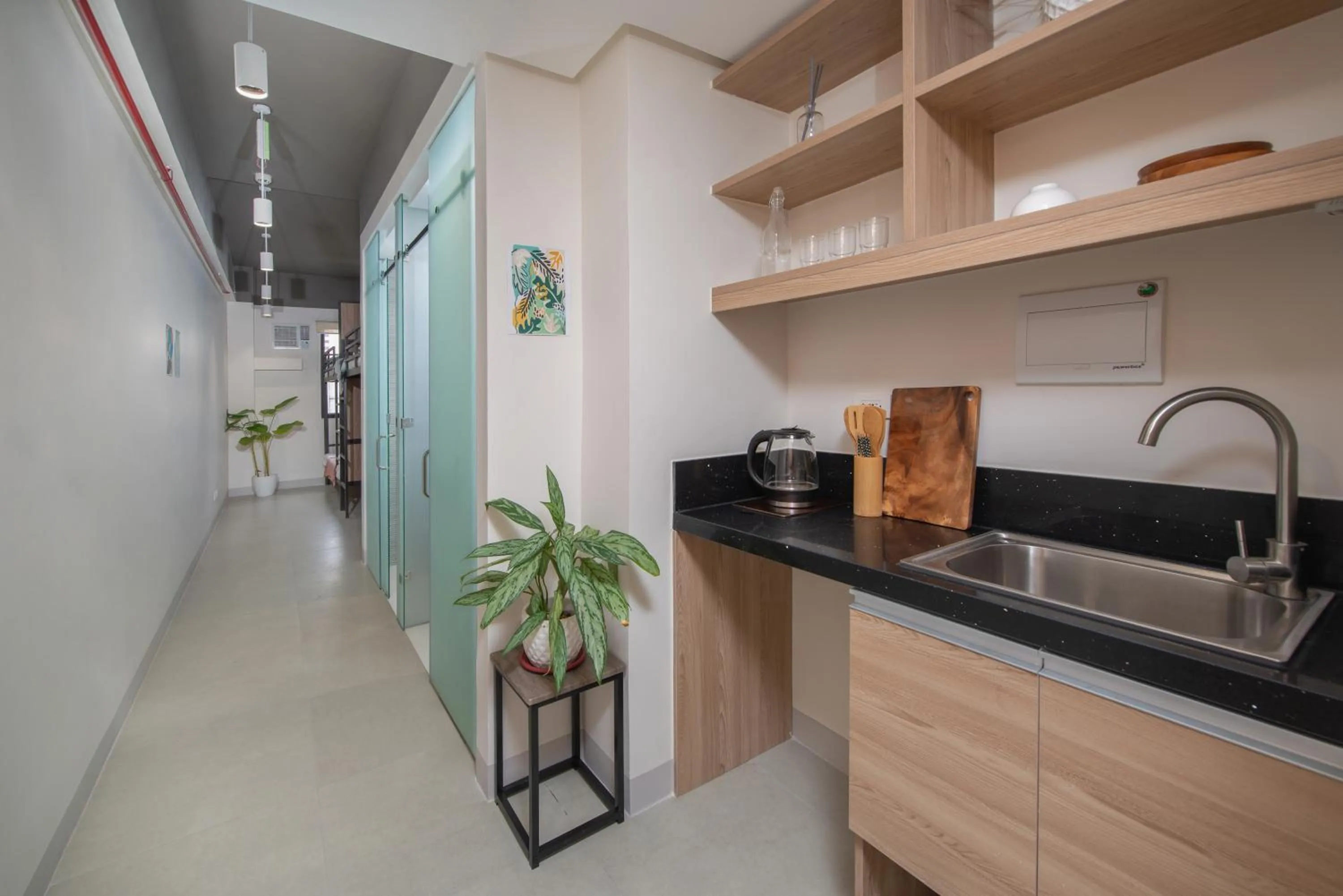 Kitchen or kitchenette in The Grid Co-Living Managed by HII