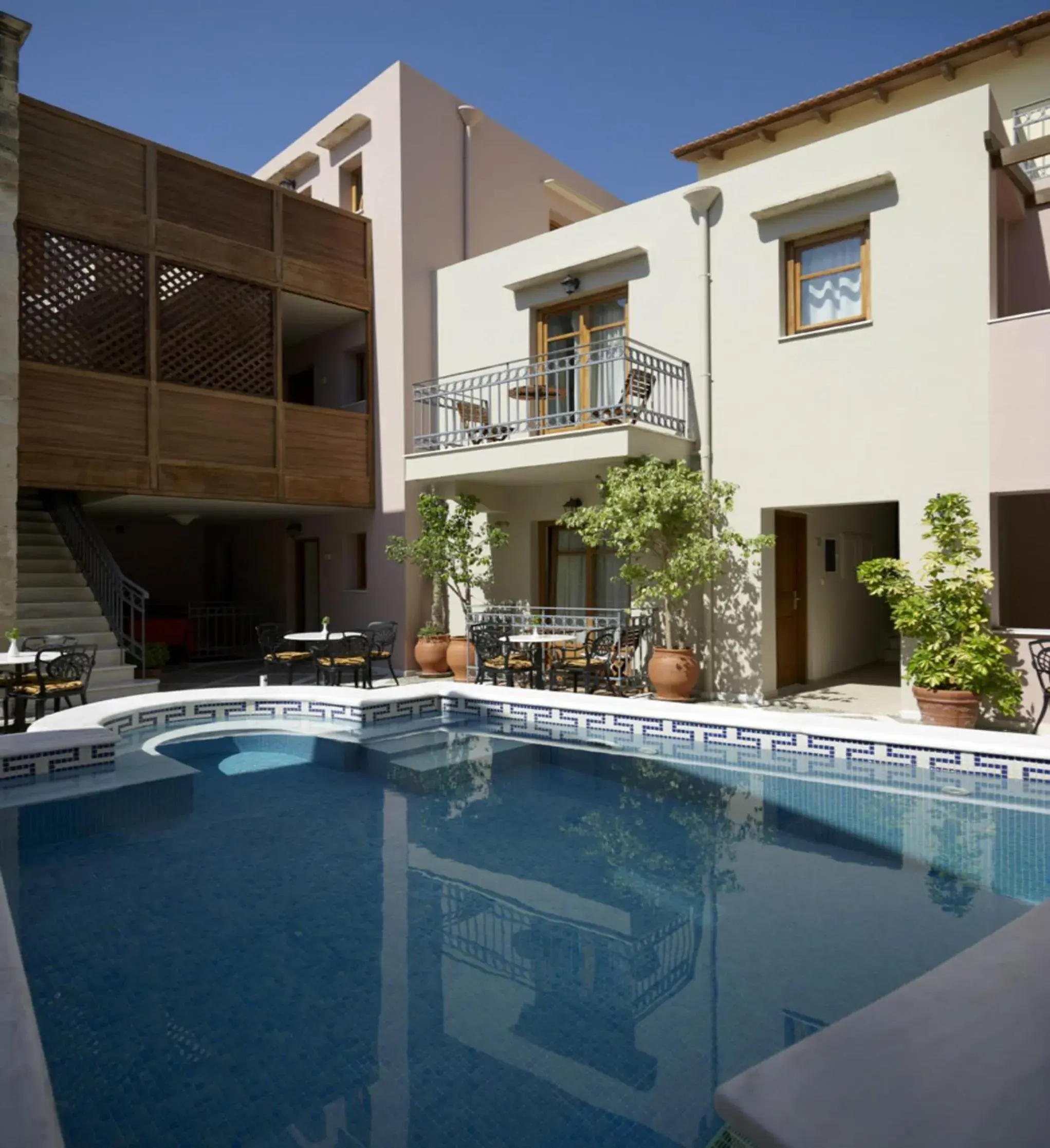 Swimming pool in Palazzo Vecchio Exclusive Residence Swimming pool in Palazzo Vecchio Exclusive Residence