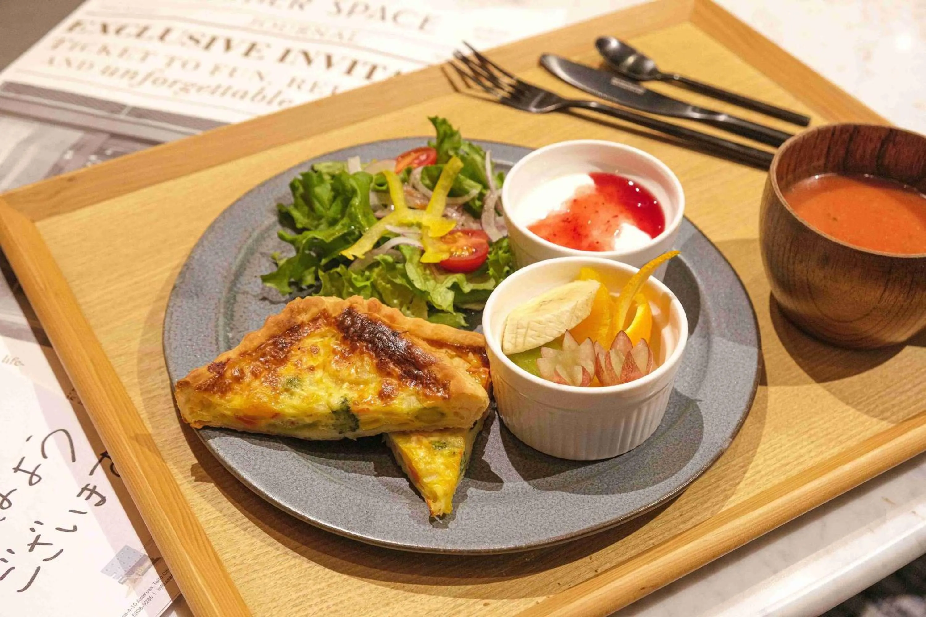 Breakfast in OTHER SPACE Asakusa