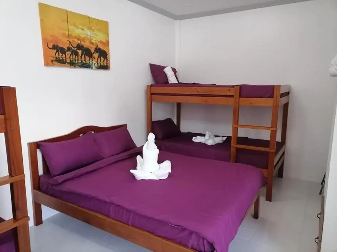 bunk bed, Bed in La Bella Swiss Inn bunk bed, Bed in La Bella Swiss Inn