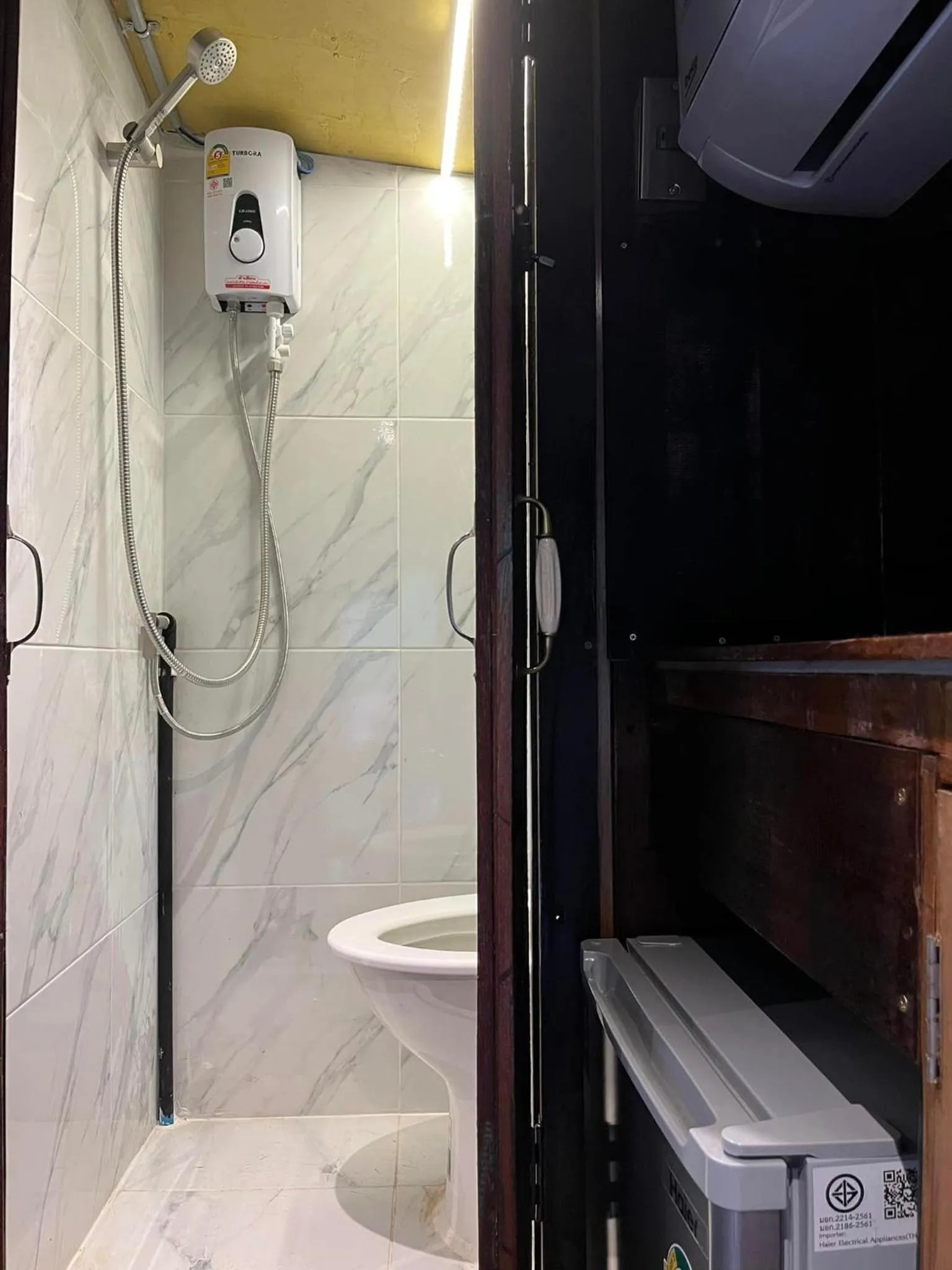 Bathroom in Voraman B-One