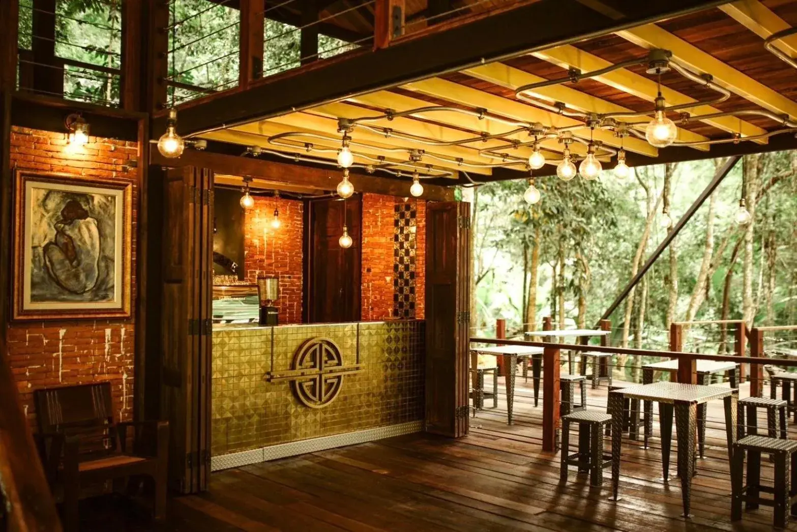 Restaurant/places to eat in Voraman B-One Restaurant/places to eat in Voraman B-One