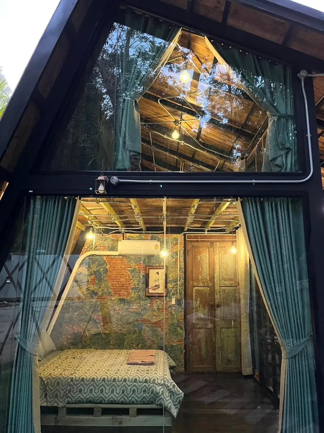 Photo of the whole room, Bed in Voraman B-One Photo of the whole room, Bed in Voraman B-One