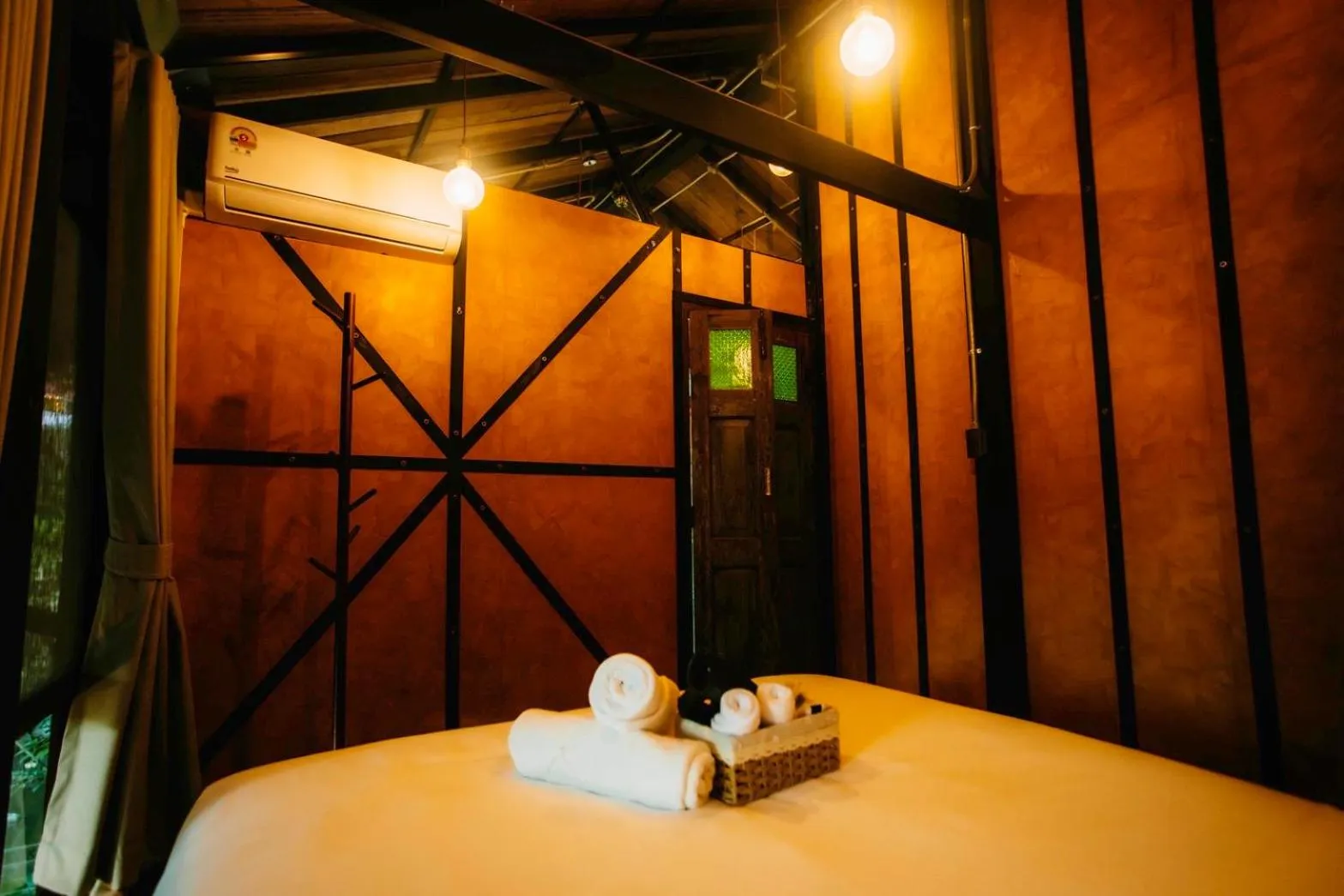 Bed in Voraman B-One