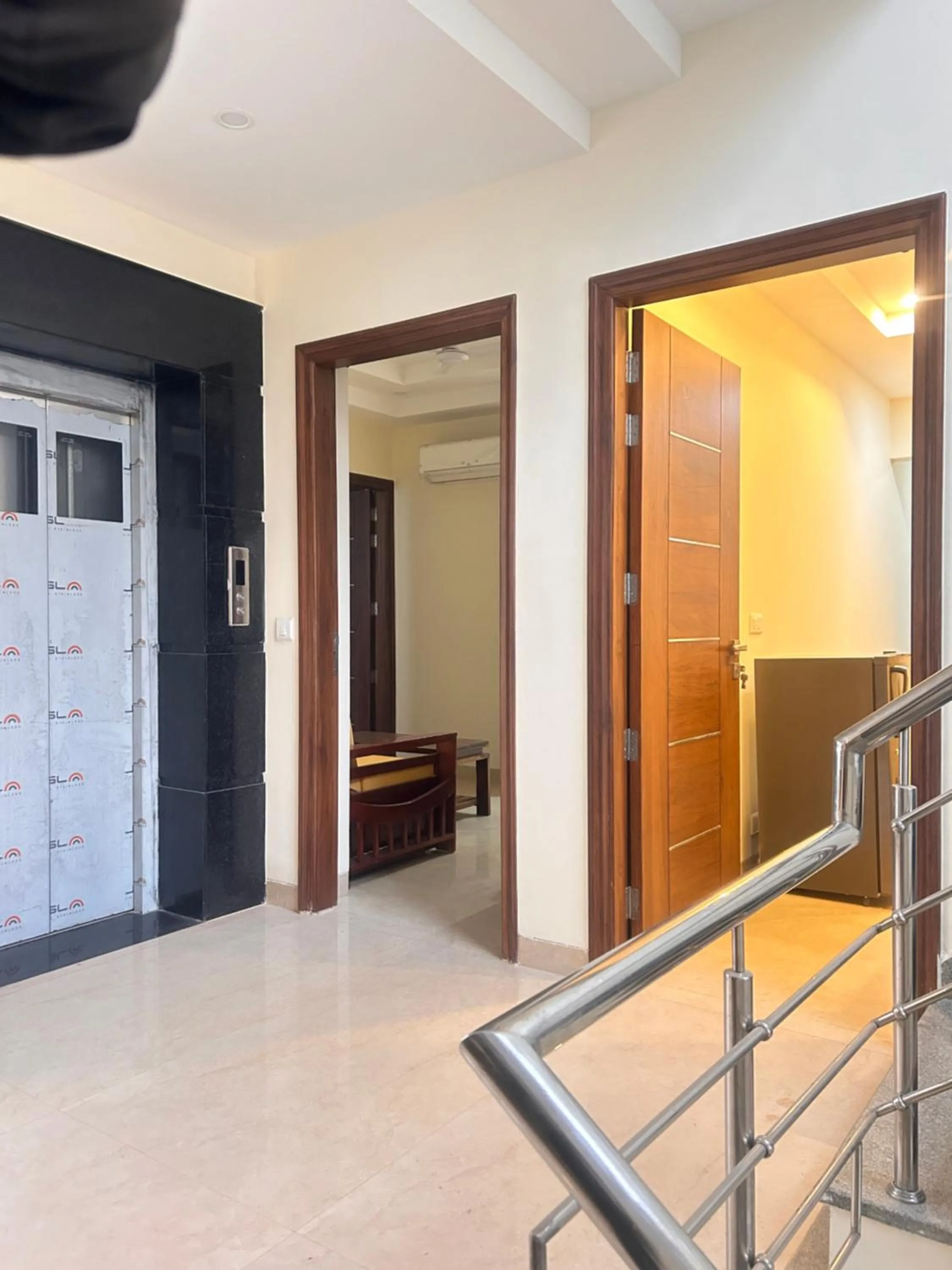 elevator in Lime Tree 1BHK Serviced Apartment - Medanta Medicity, Gurgaon