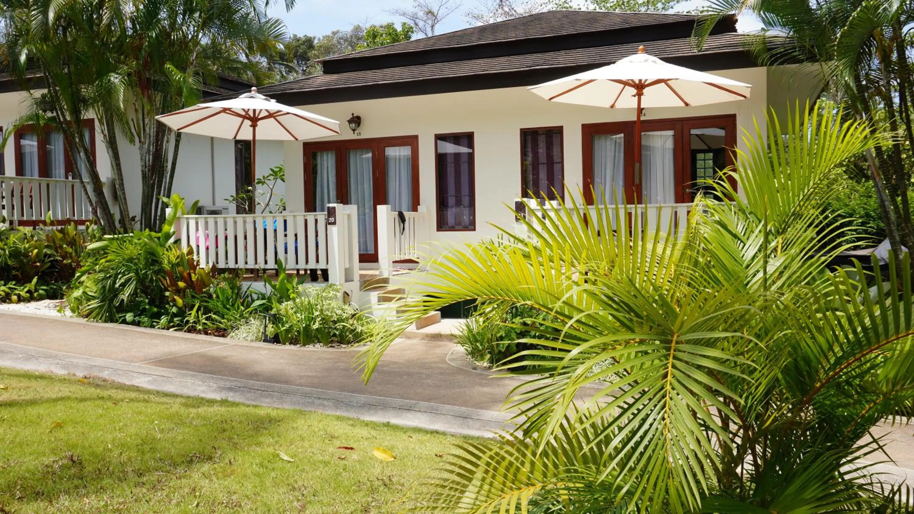 Property building in Treeya Lanta