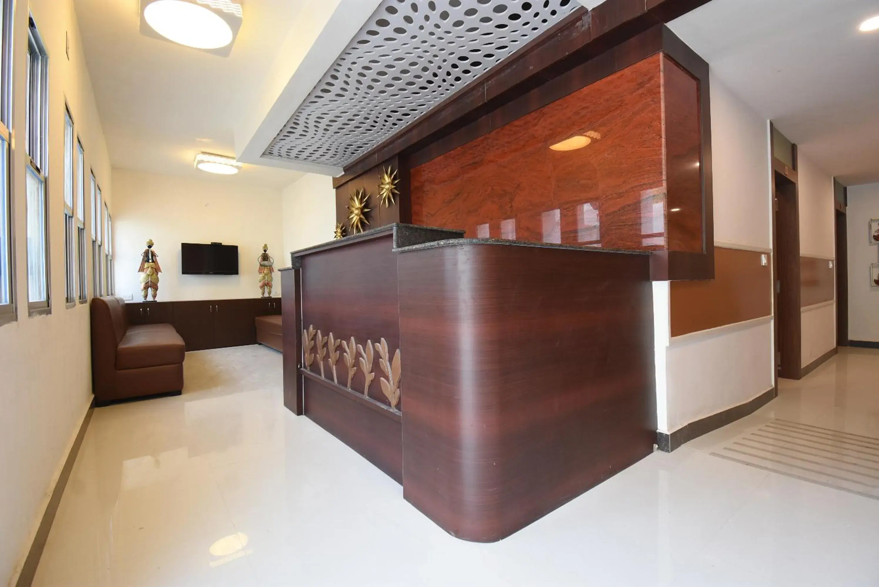 Lobby or reception in Hotel Soneva Inn Lobby or reception in Hotel Soneva Inn