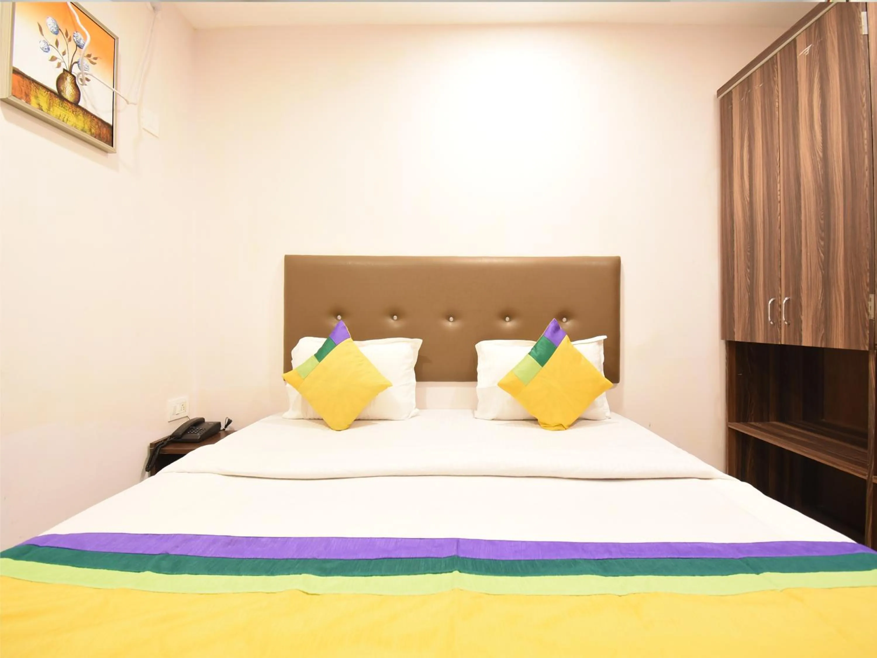 Bed in Hotel Soneva Inn