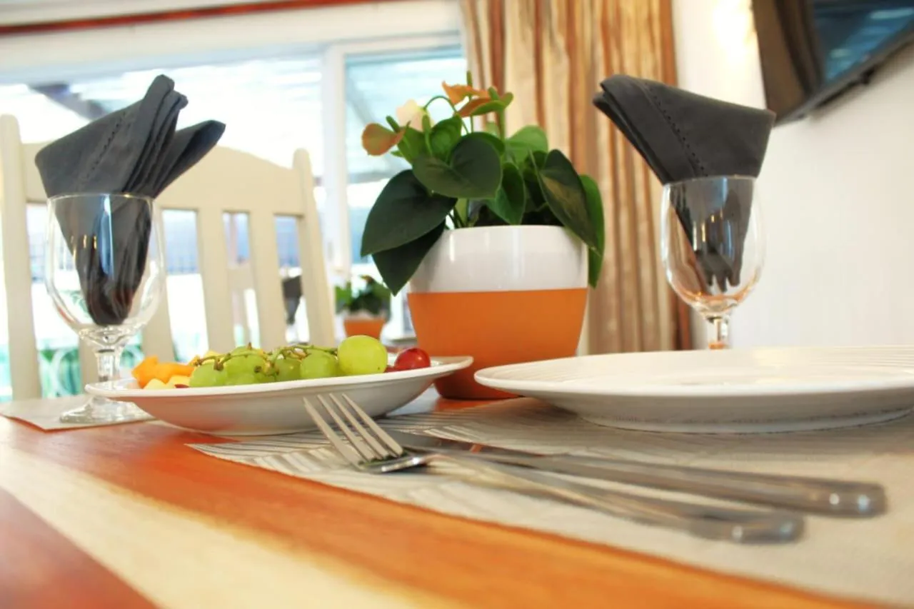 Food in 7th Wonder Beach Guest House