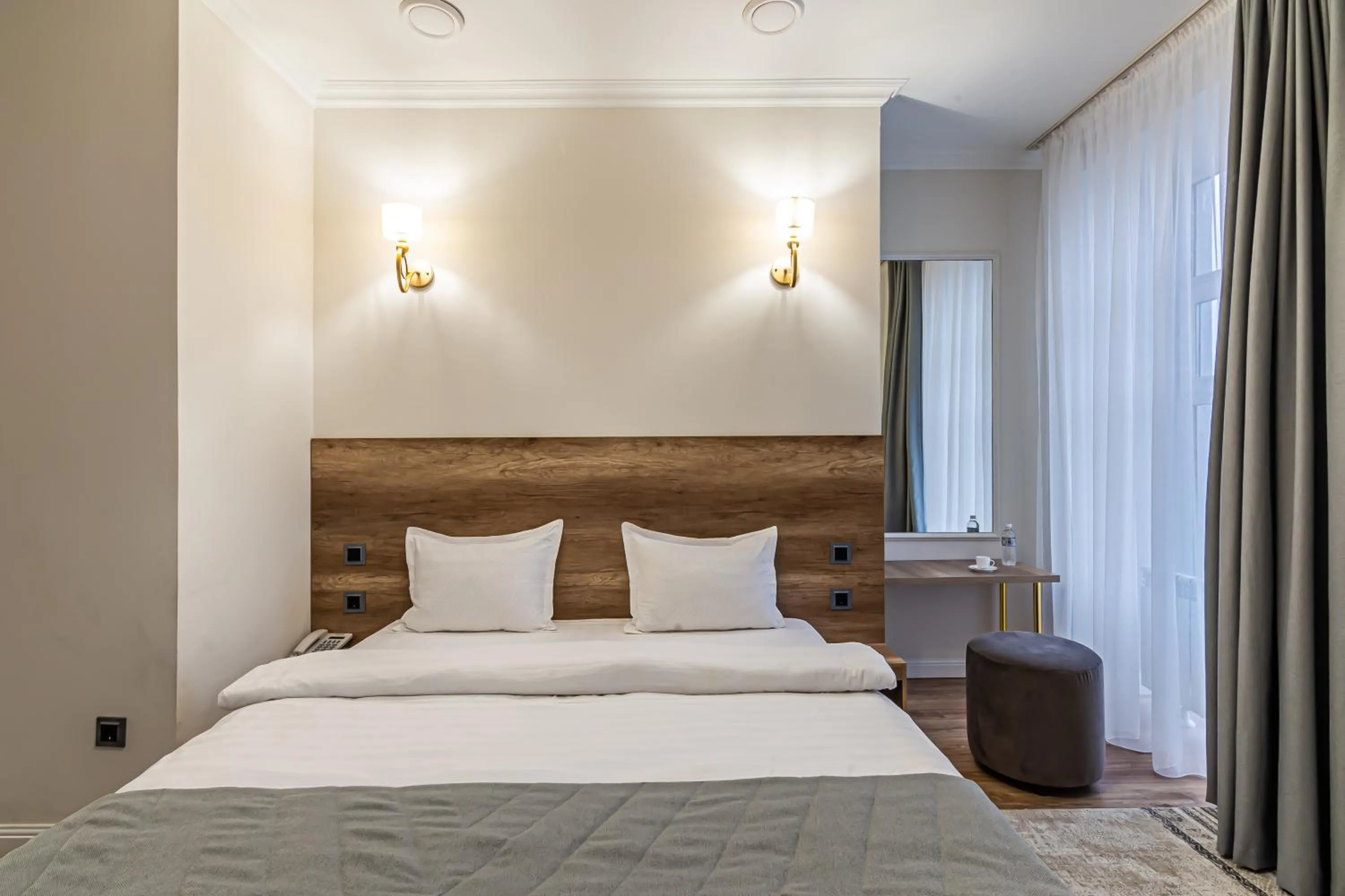 Bedroom, Bed in Oscar Hotel by AG Hotels Group