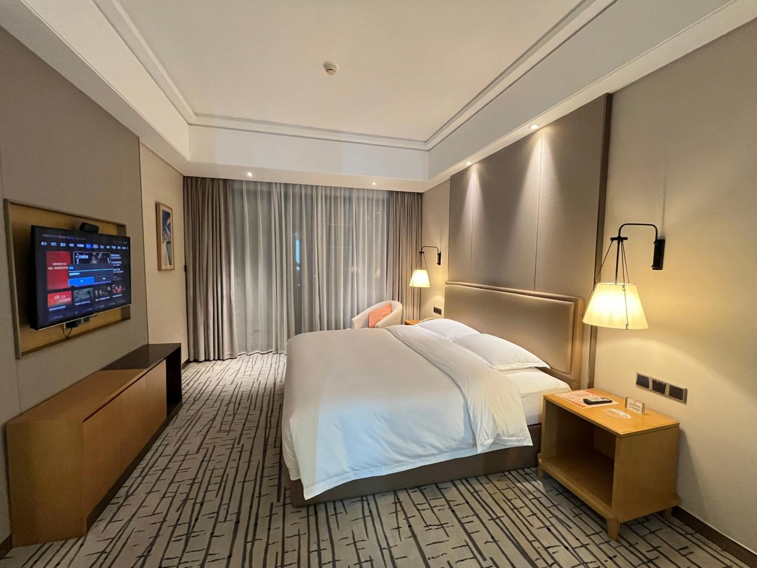 Guangzhou Nanhong Ausotel Hotel
