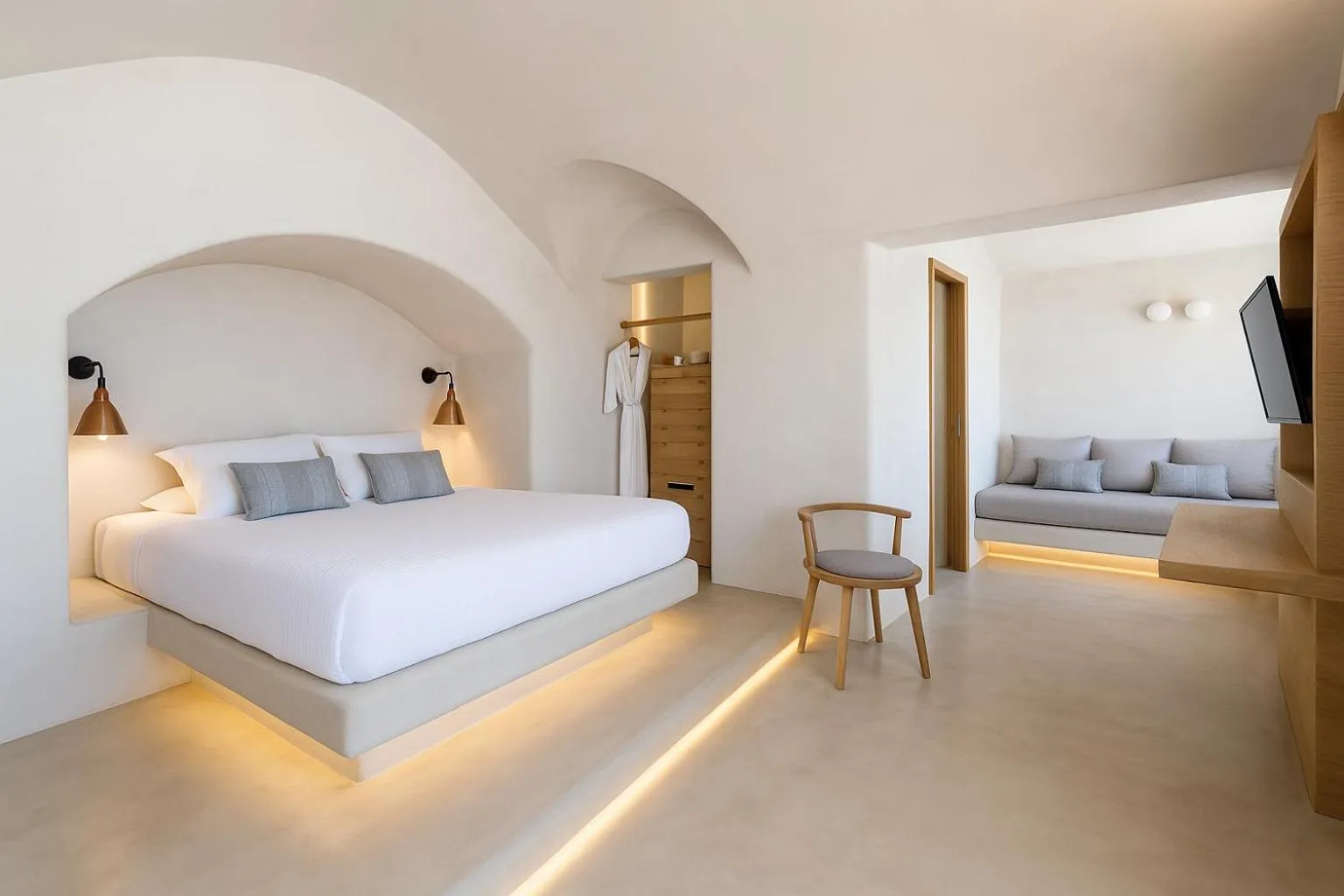 Bedroom, Bed in Chic Hotel Santorini