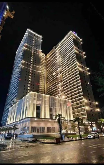 The Song, Luxury apartment