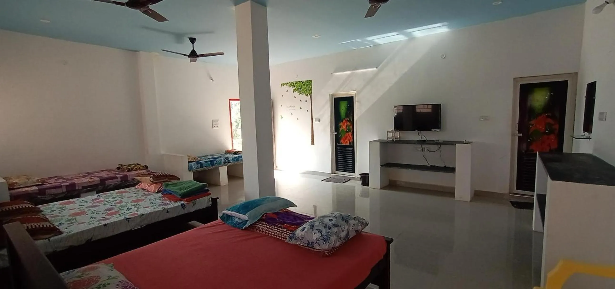 Bed in Hotel Five Laurels