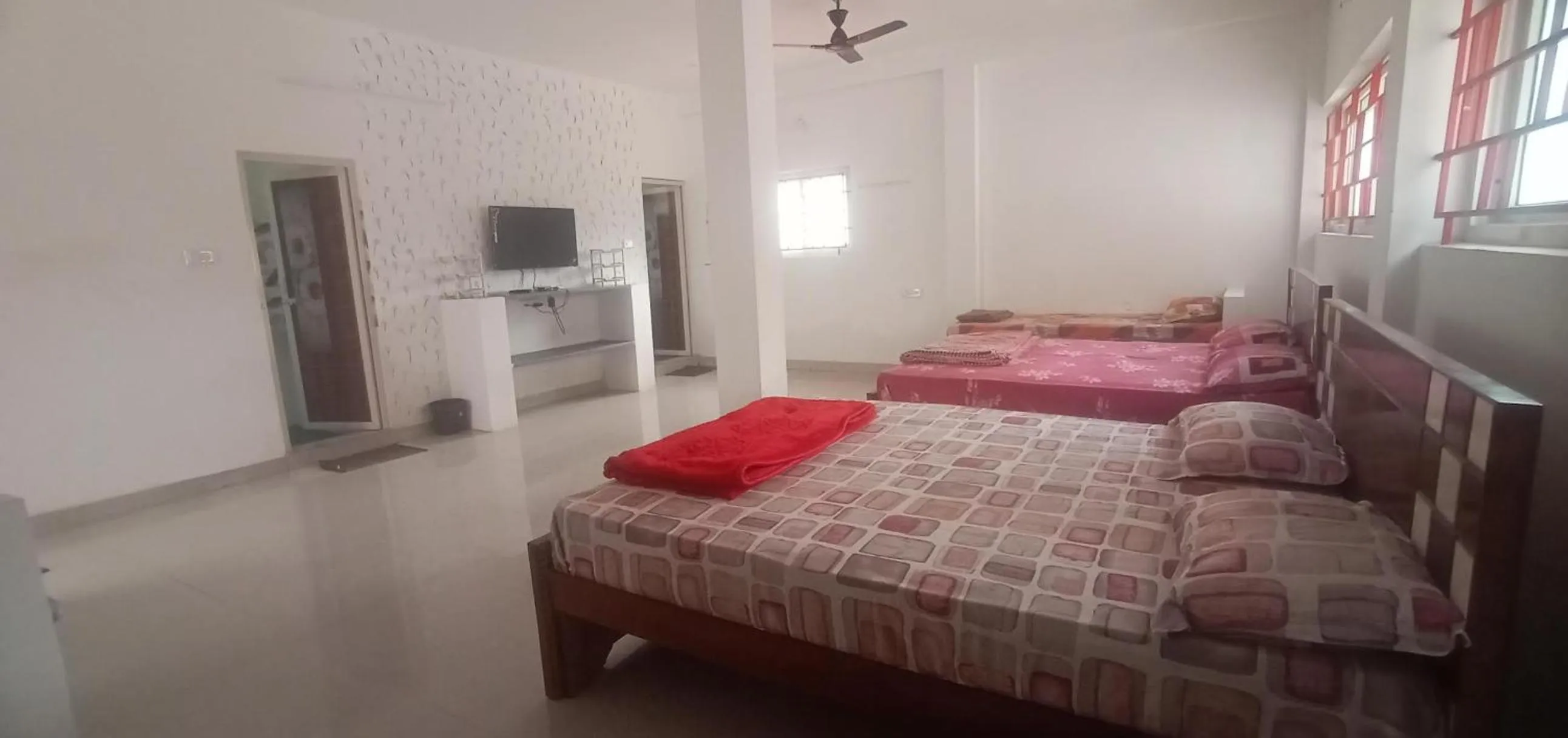 Bed in Hotel Five Laurels