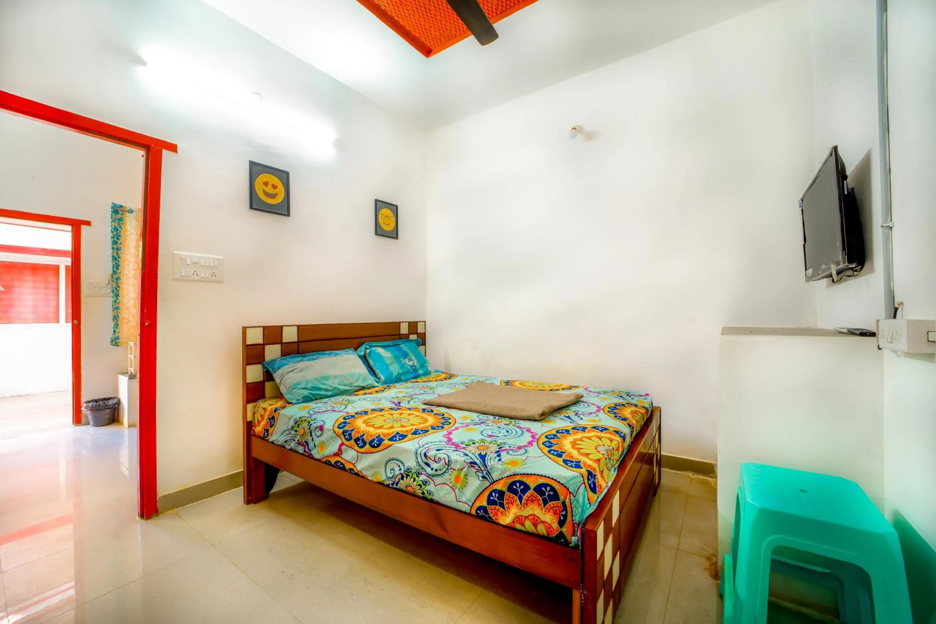 Bed in Hotel Five Laurels