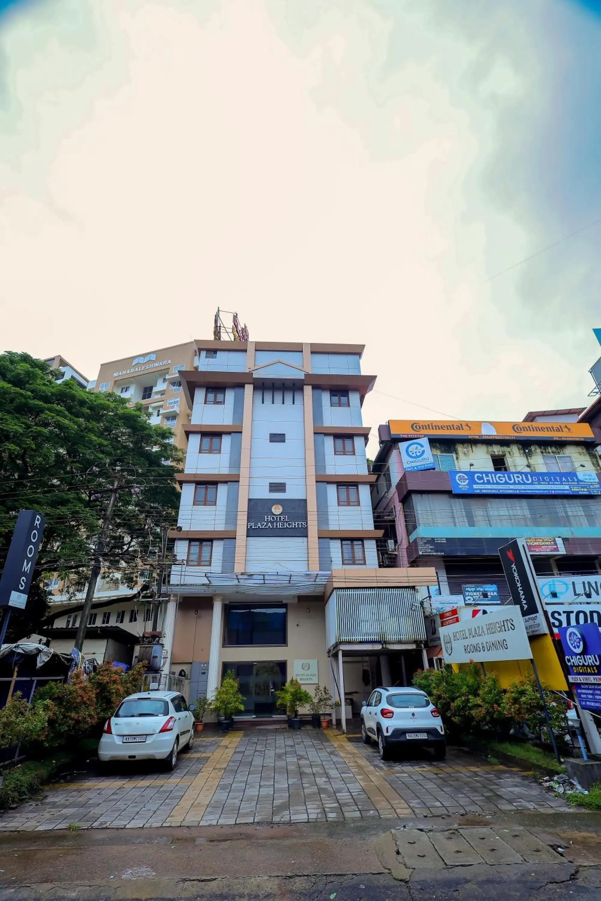 Hotel Plaza Heights by RAK Rooms, Mangaluru Hotel Plaza Heights by RAK Rooms, Mangaluru