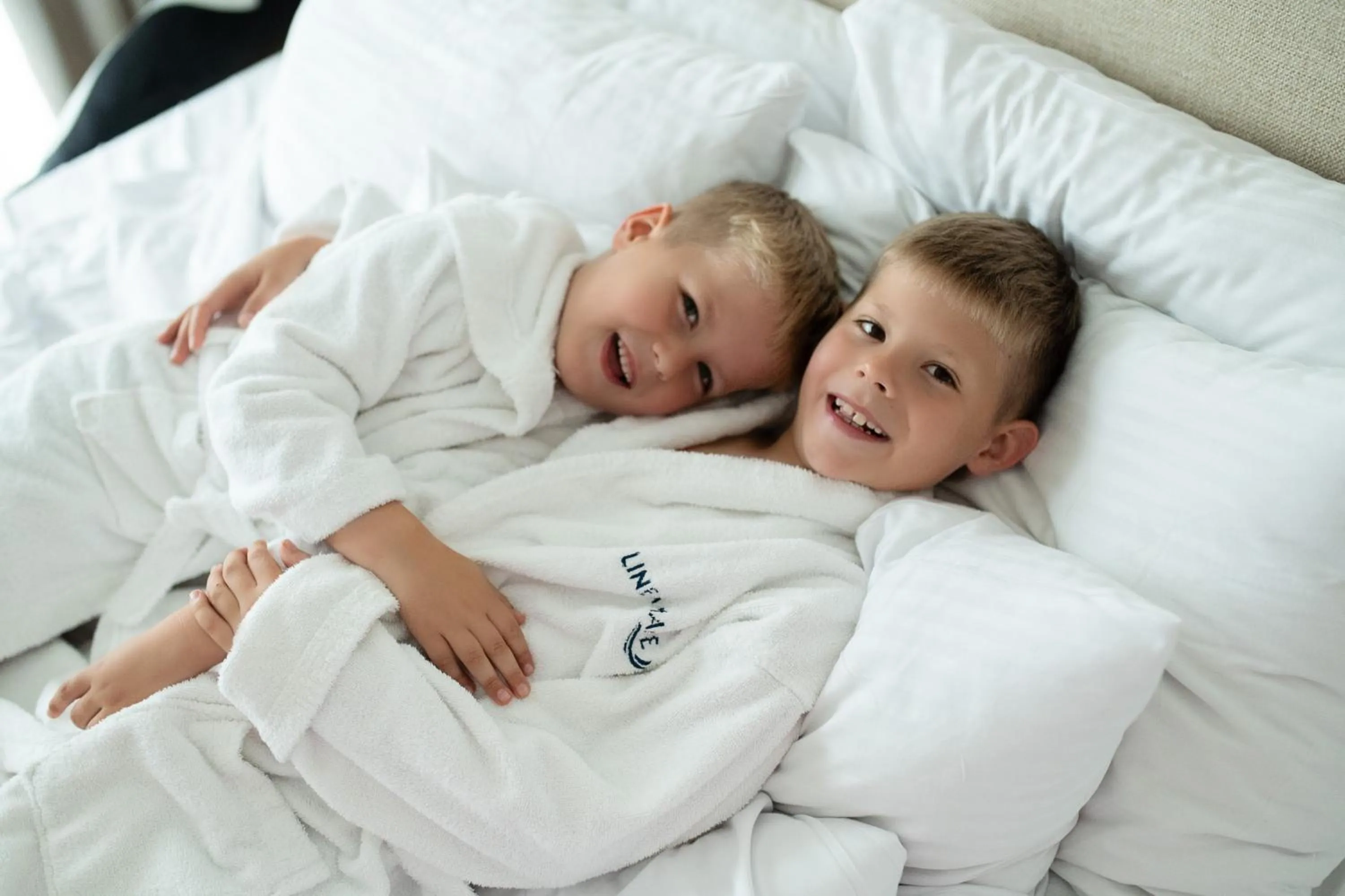 Bed in Hotel Linea Mare