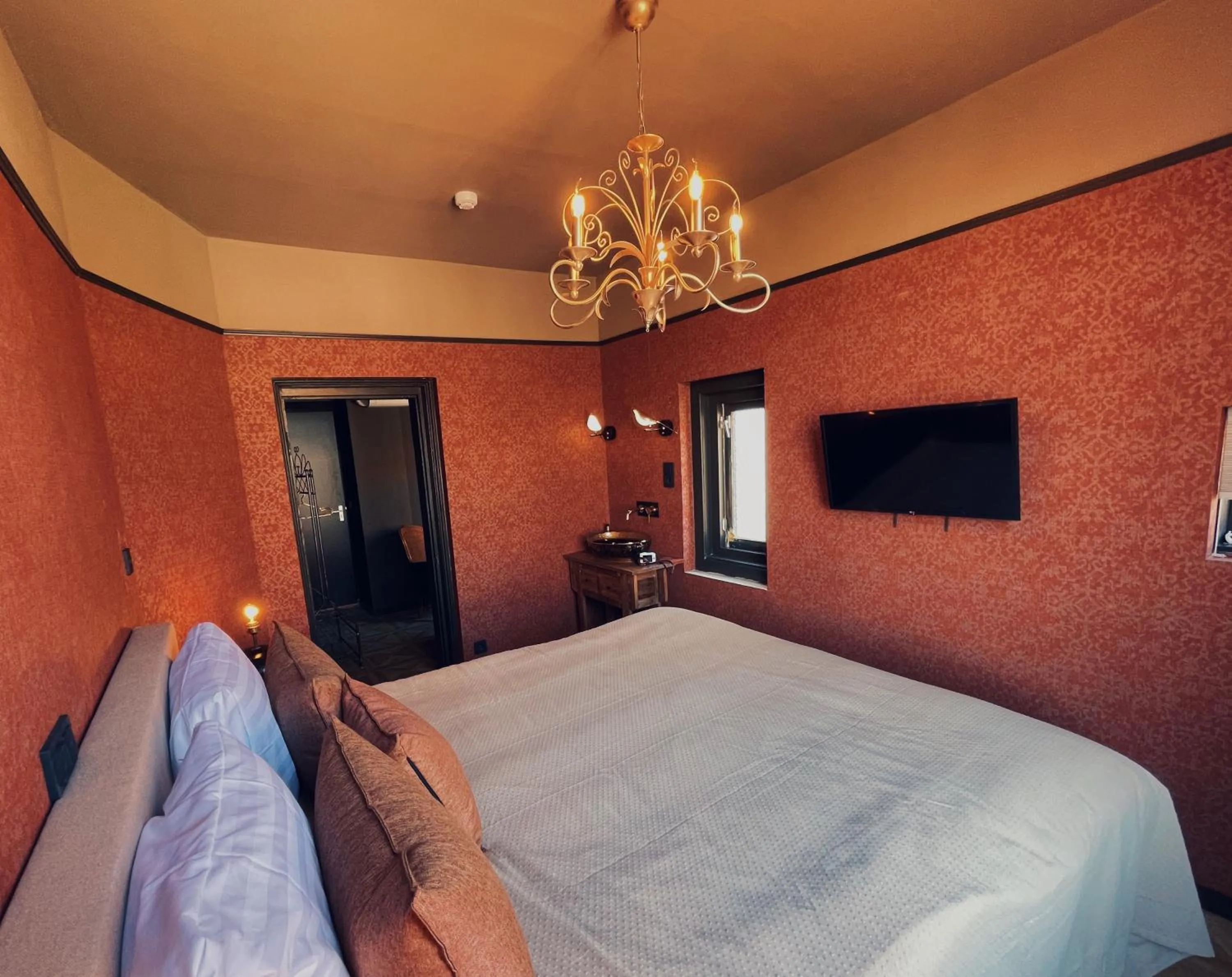 Bedroom, Bed in Boutique Hotel Bajoene