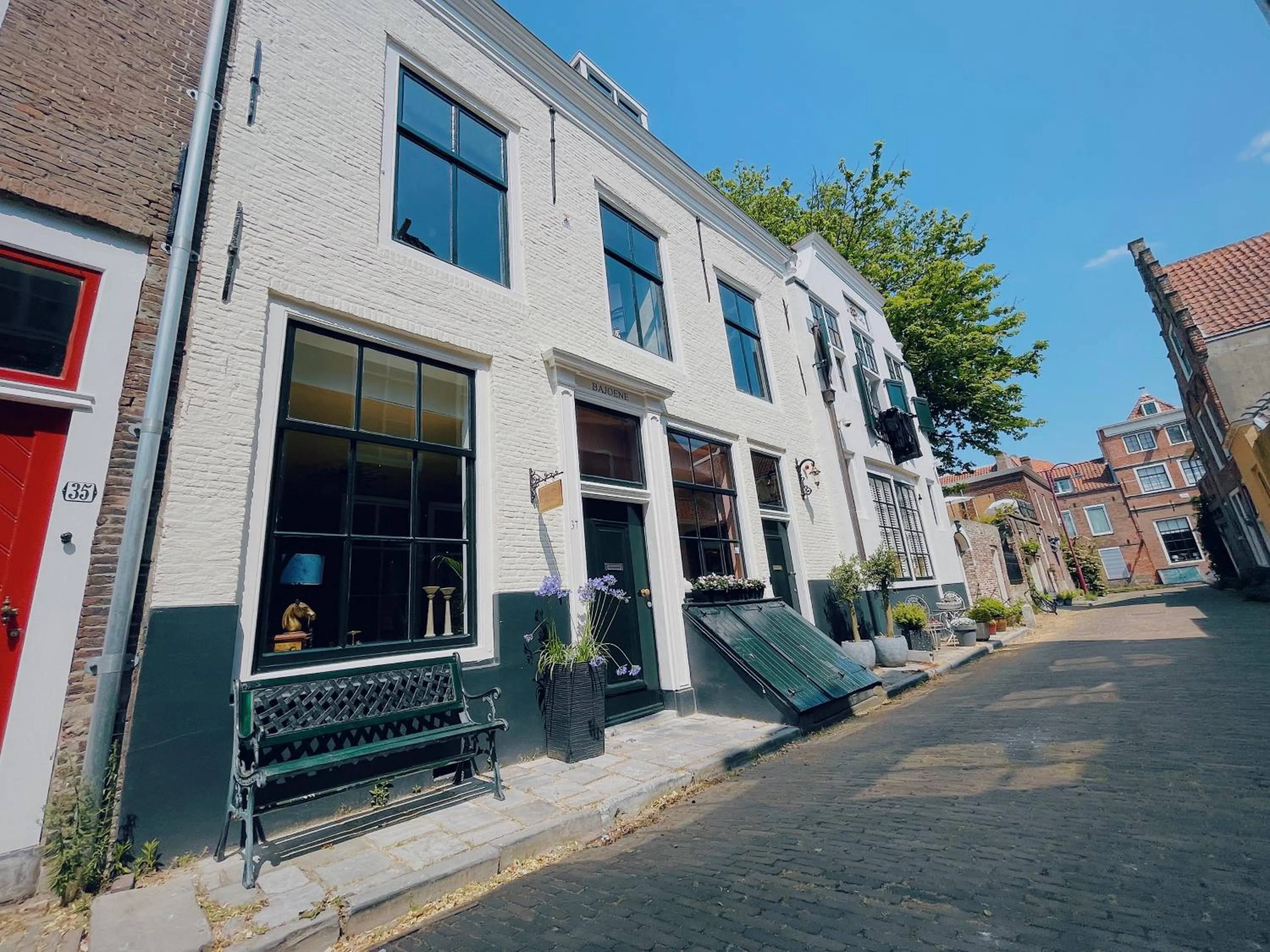 Property building in Boutique Hotel Bajoene