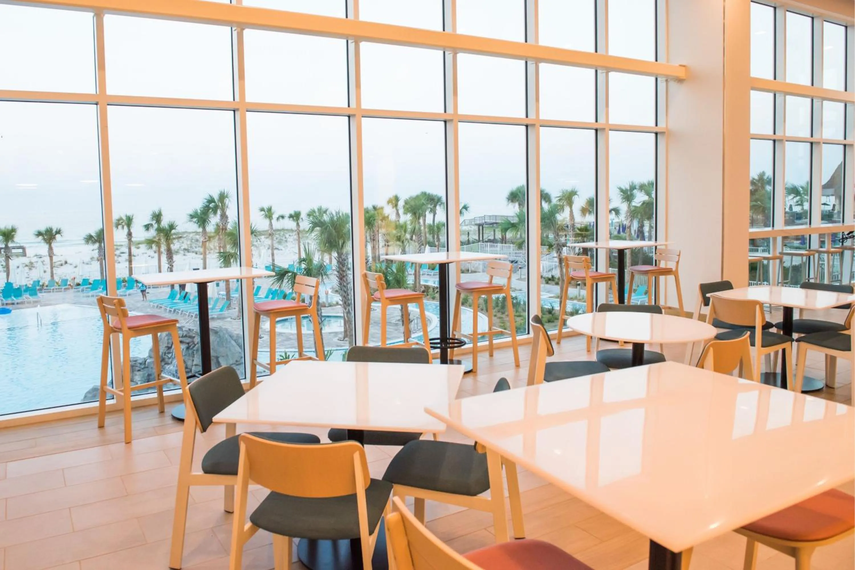Breakfast in Fairfield by Marriott Inn & Suites Pensacola Beach