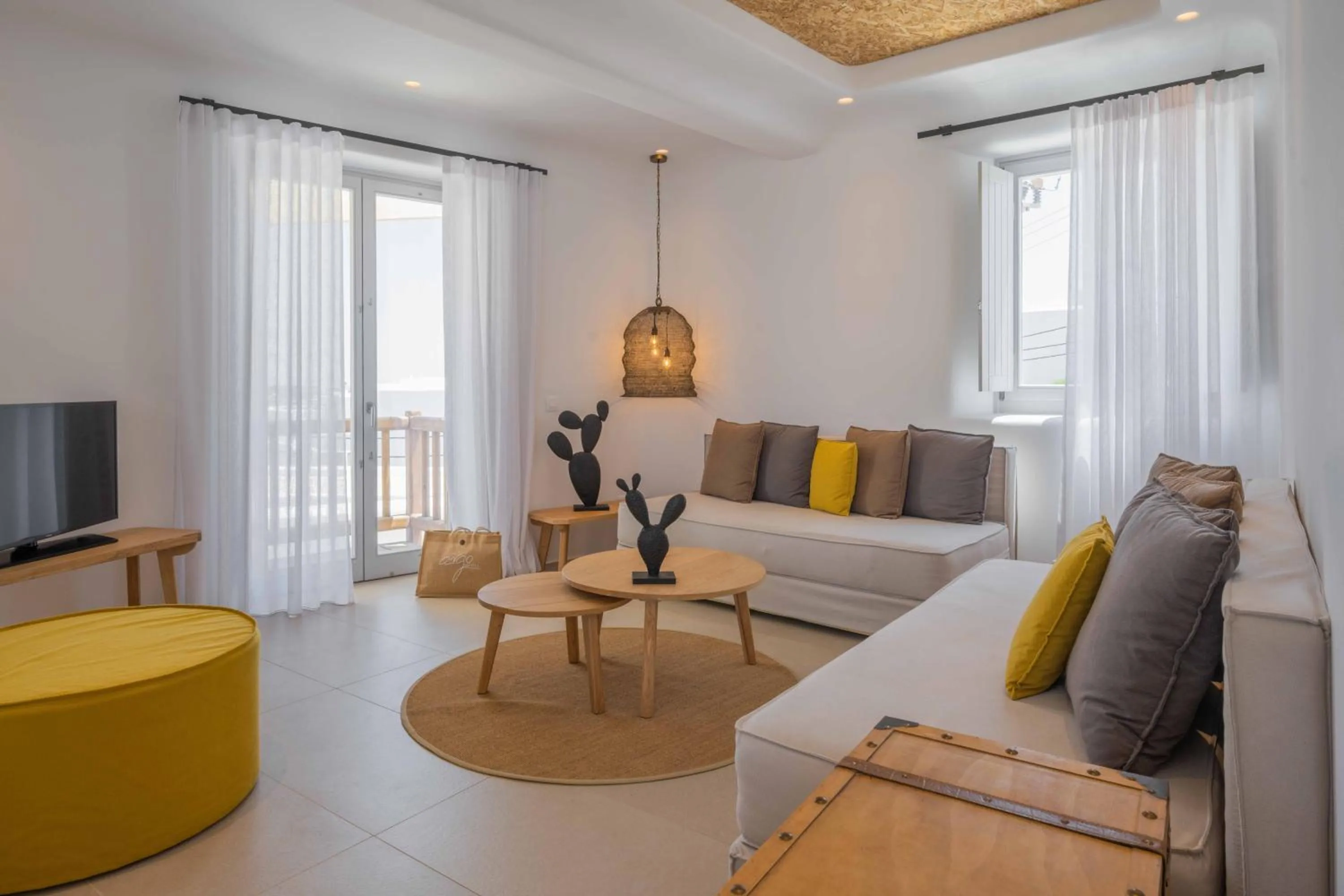 Living room in Argo Hotel