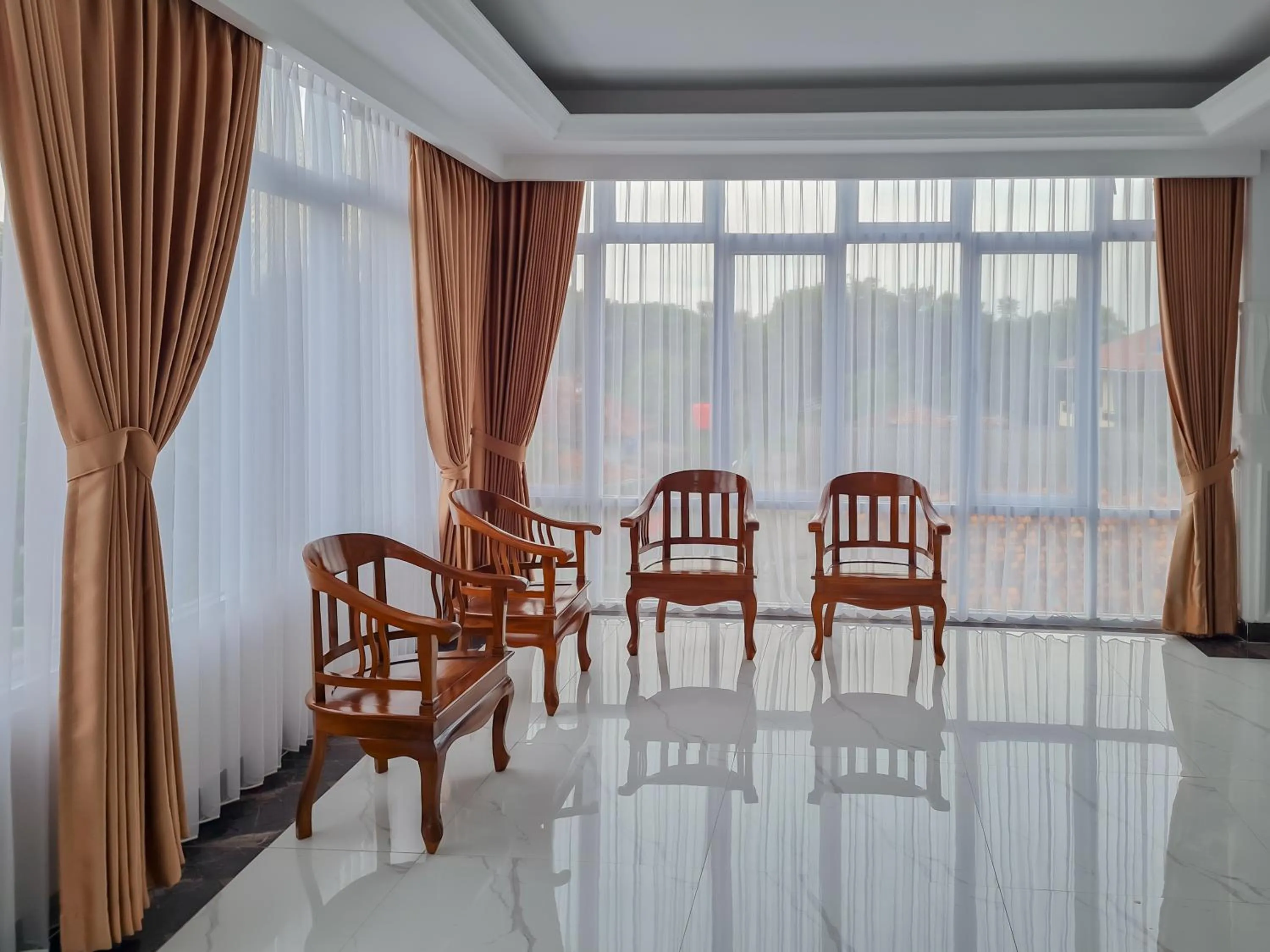 Living room in Sans Hotel Grand Sabaraya Cikampek