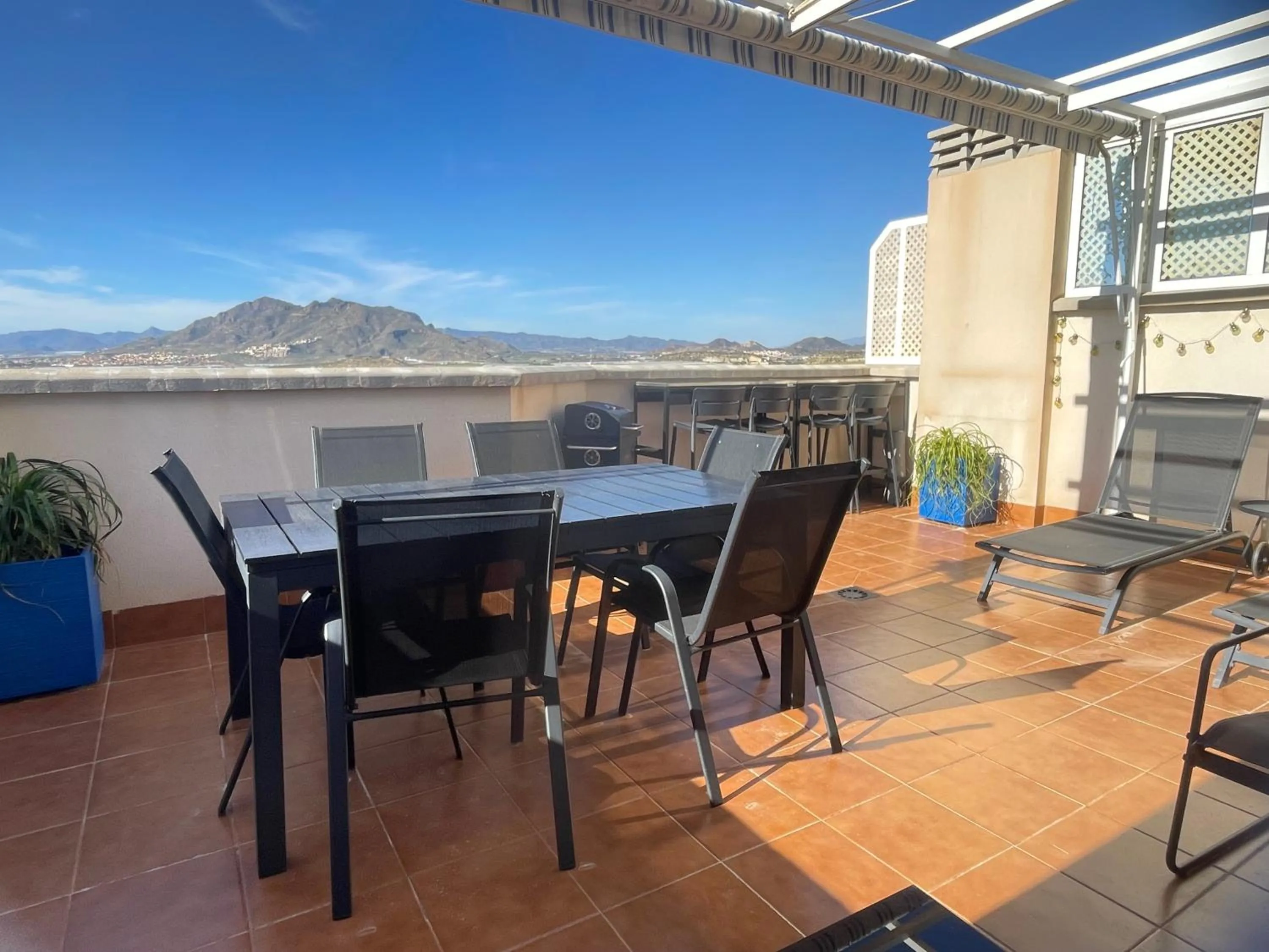 Sunny Seaside Retreat in Puerto De Mazarron