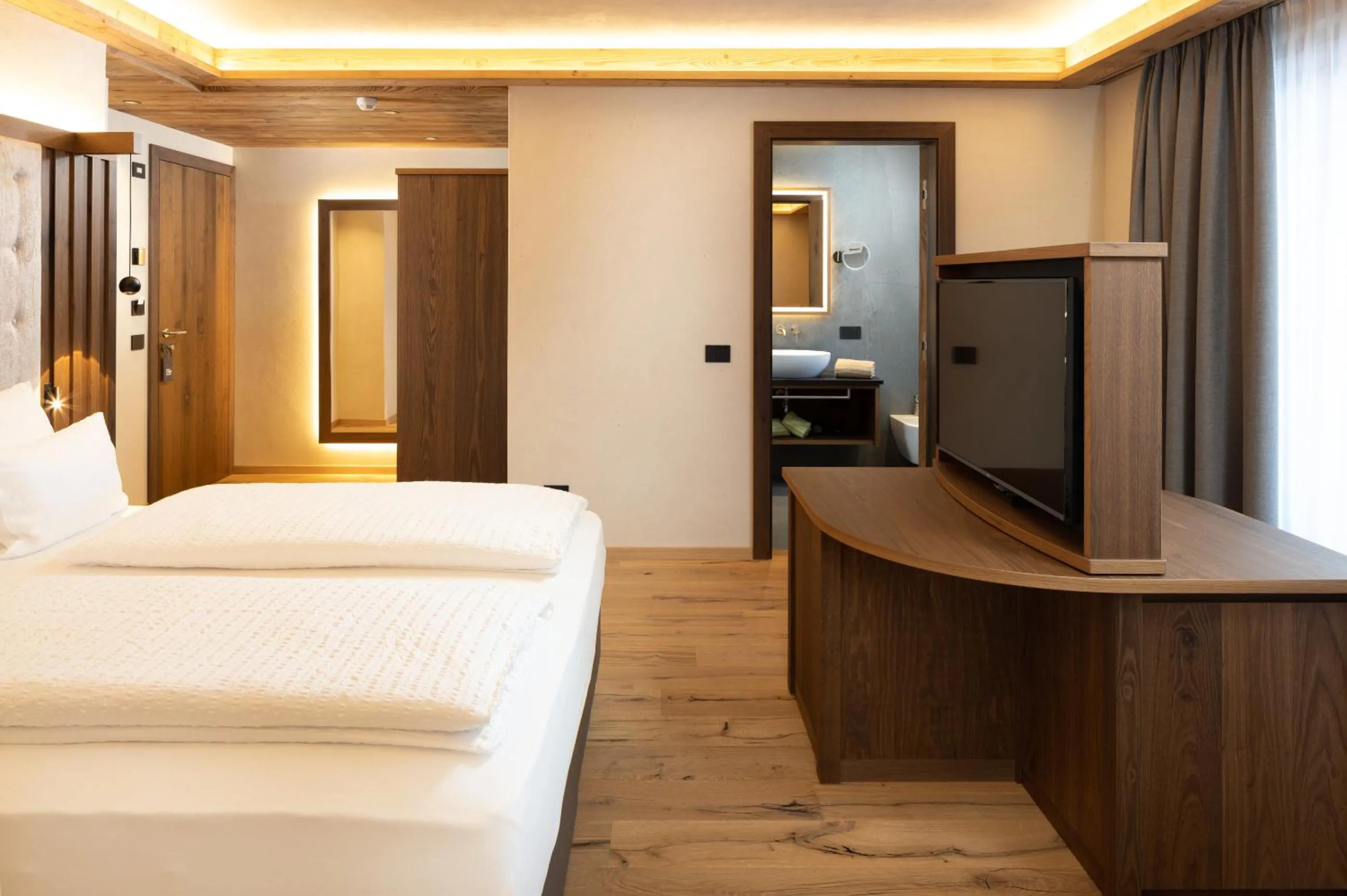Camino Rustic Chic Hotel