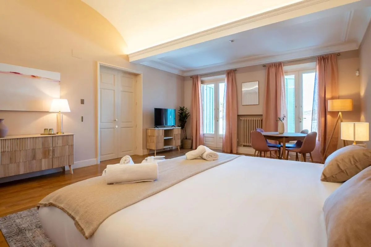 Bed in Hotel Font de la Canya