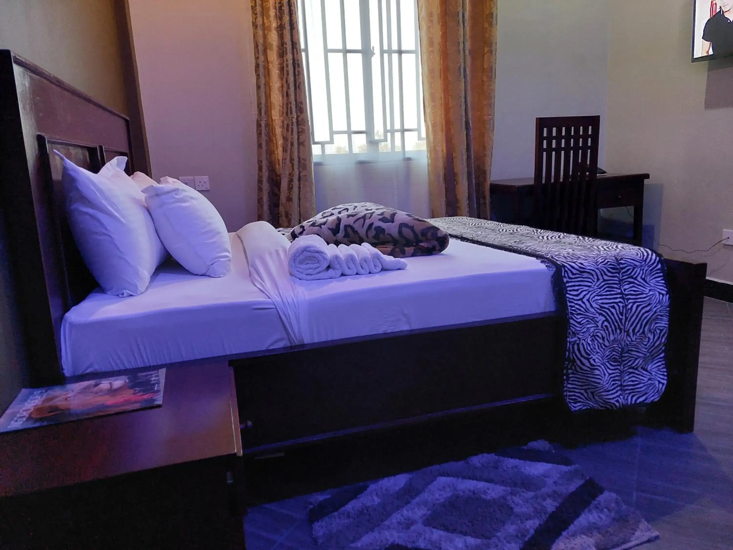 Deluxe Queen Room in Kiteme Comfort Lodge Deluxe Queen Room in Kiteme Comfort Lodge