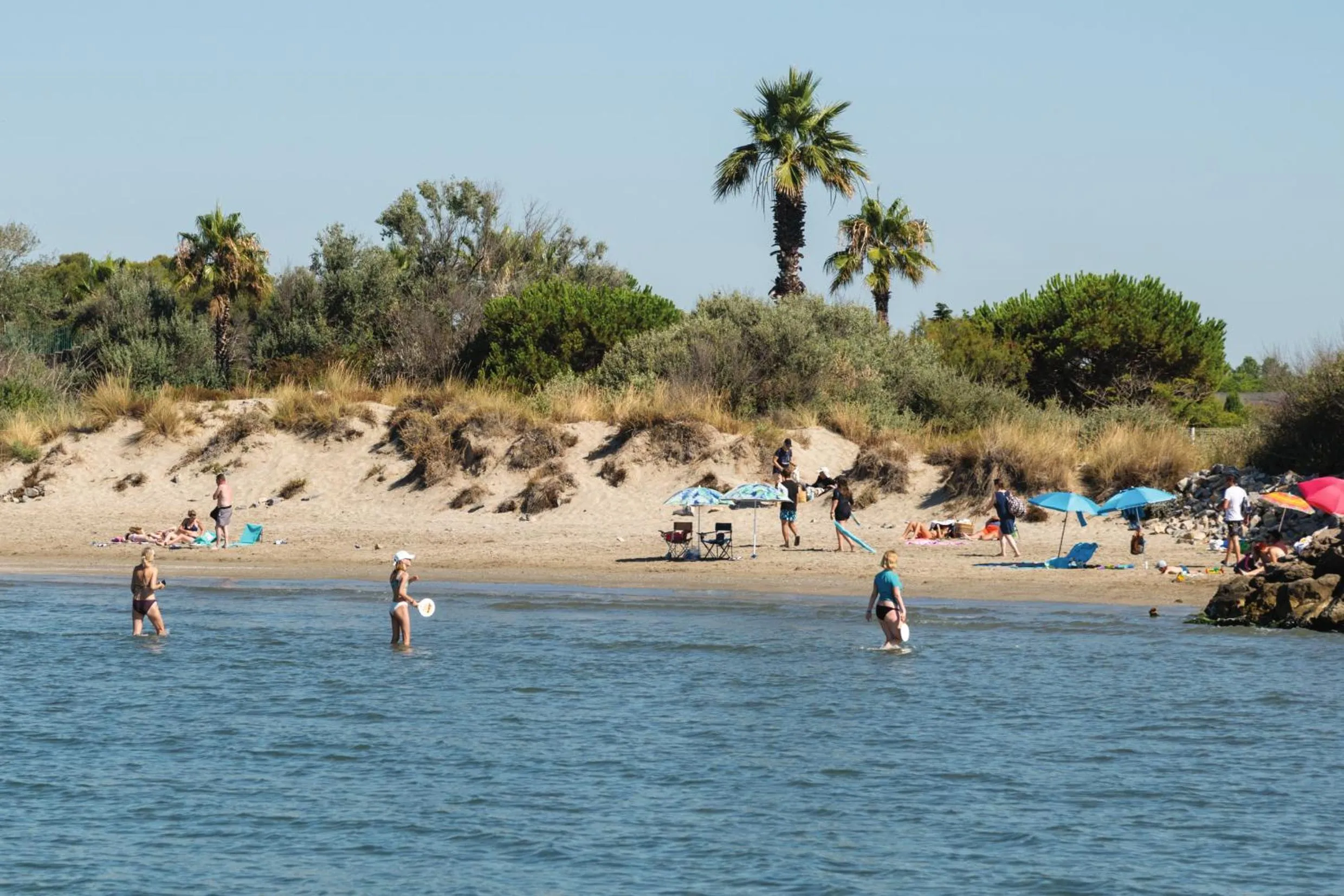 Beach in SOWELL Family Grau du Roi
