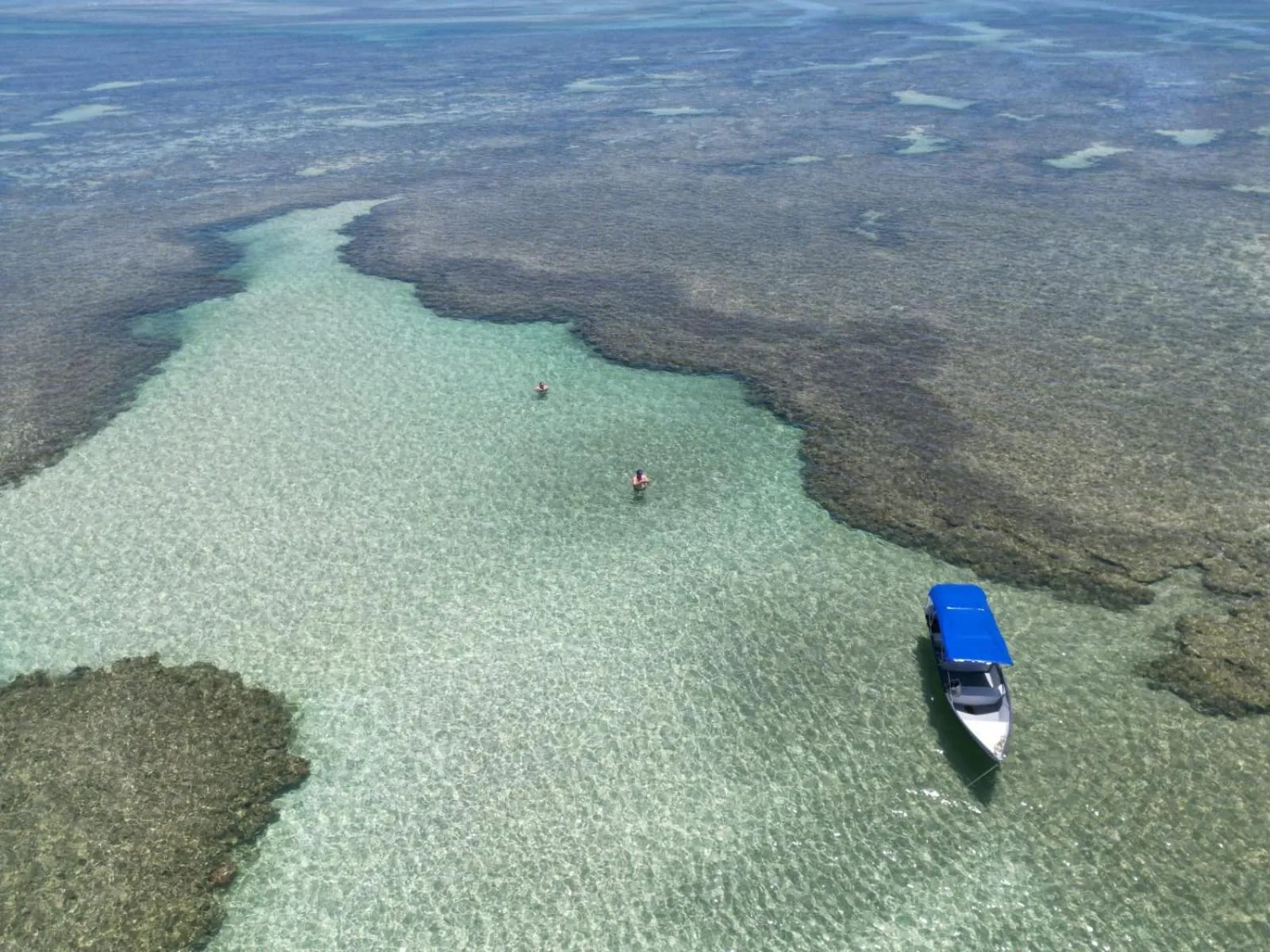Diving in Ajubá Pousada
